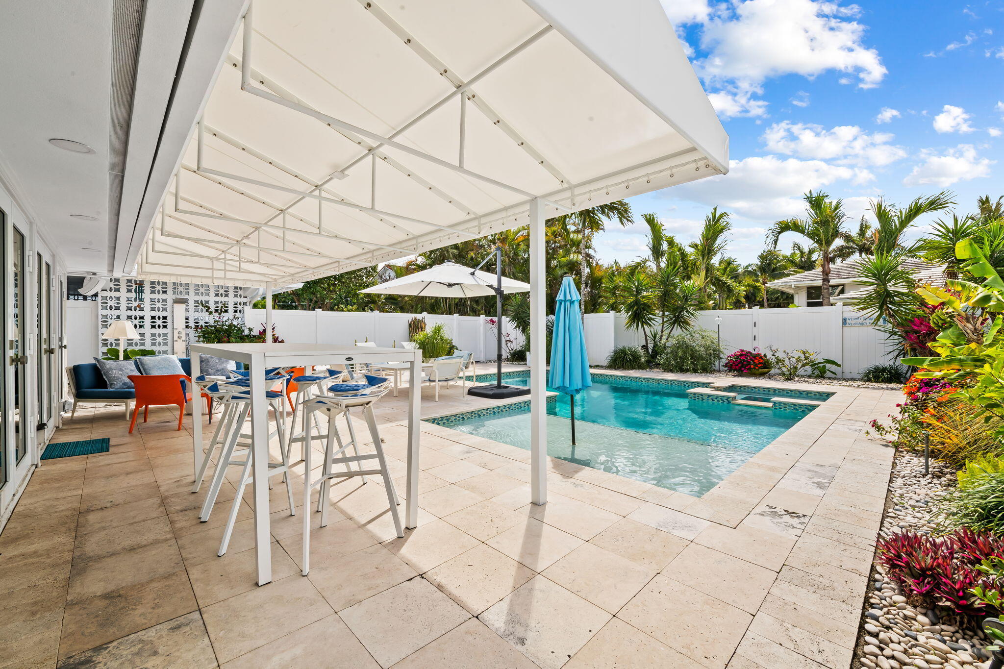 2208 Anchor Dr Fort Lauderdale, FL 33316
