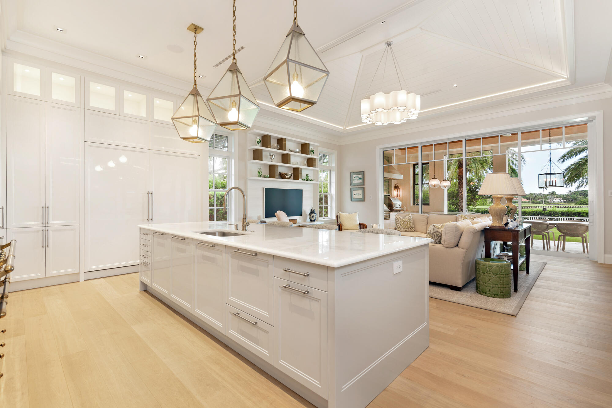 1263 Lake House Dr North Palm Beach, FL 33408