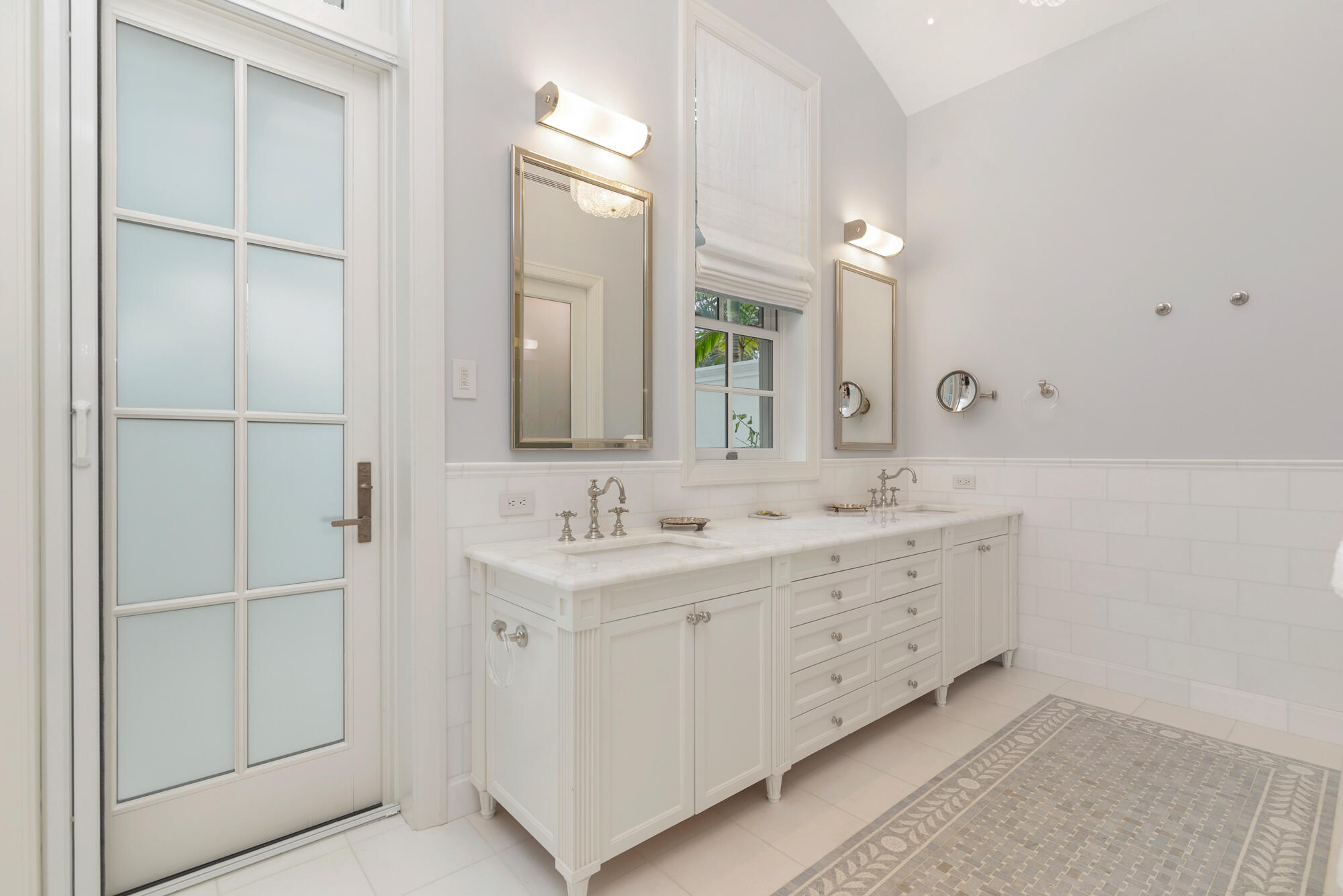 1263 Lake House Dr North Palm Beach, FL 33408