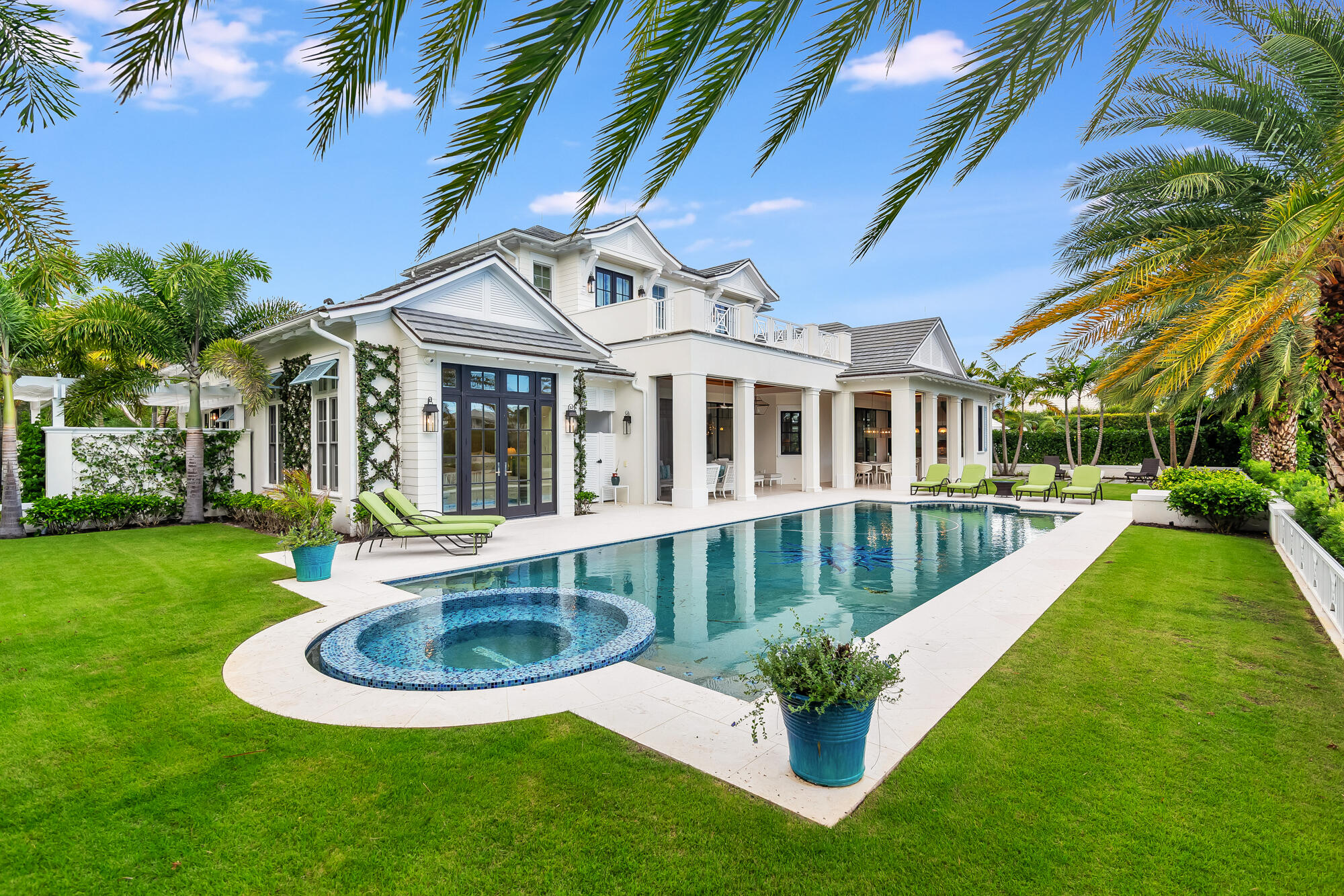 1263 Lake House Dr North Palm Beach, FL 33408