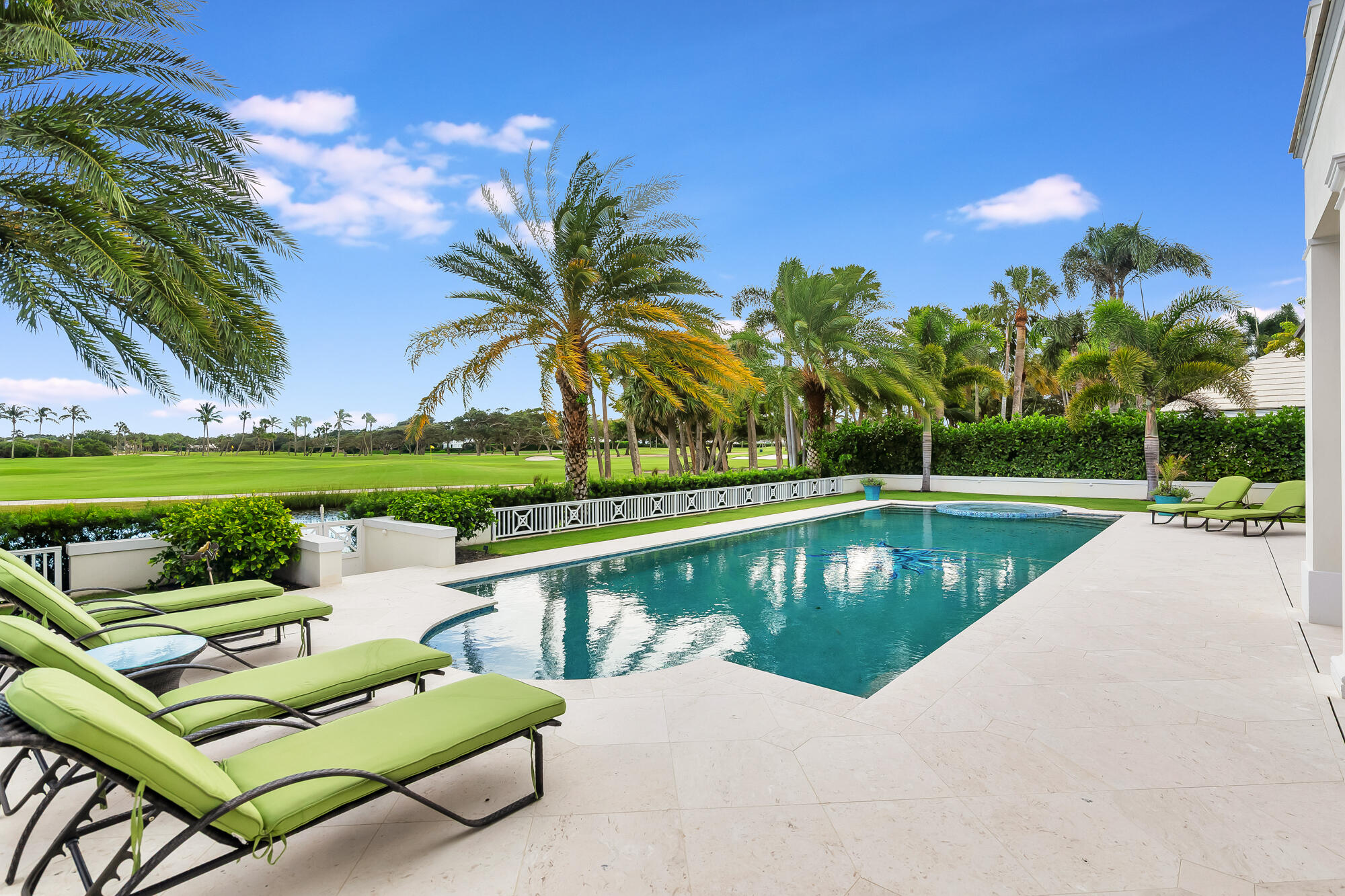 1263 Lake House Dr North Palm Beach, FL 33408