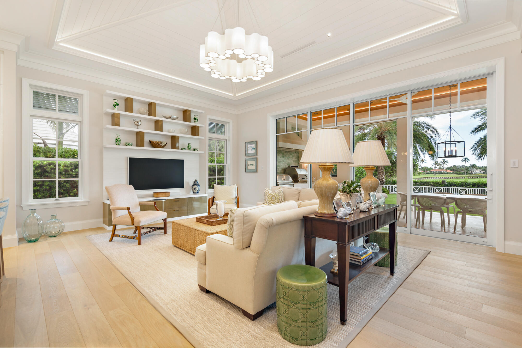 1263 Lake House Dr North Palm Beach, FL 33408