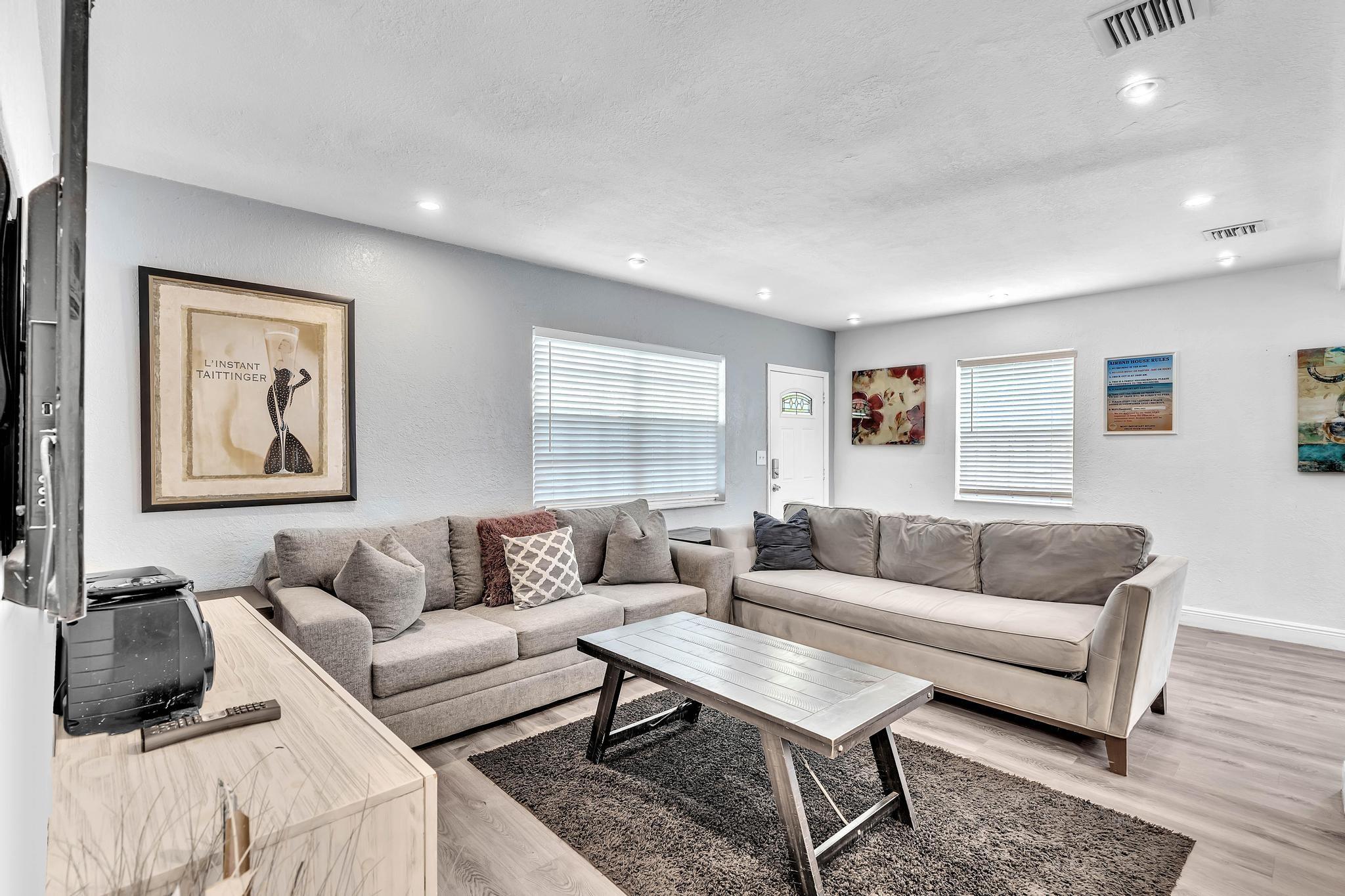 1600 NW 2nd Ave,Fort Lauderdale, FL 33311