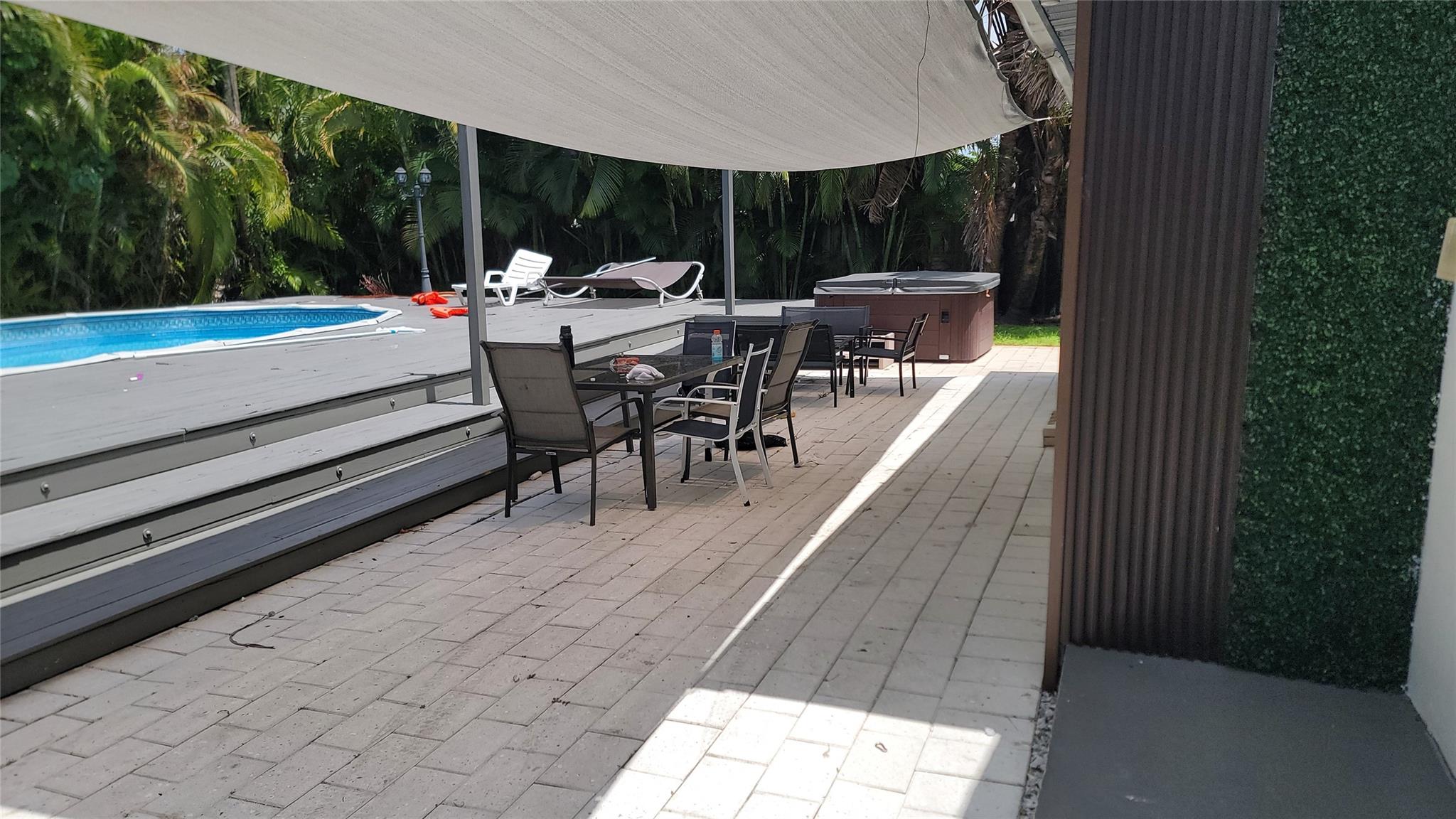 1600 NW 2nd Ave,Fort Lauderdale, FL 33311