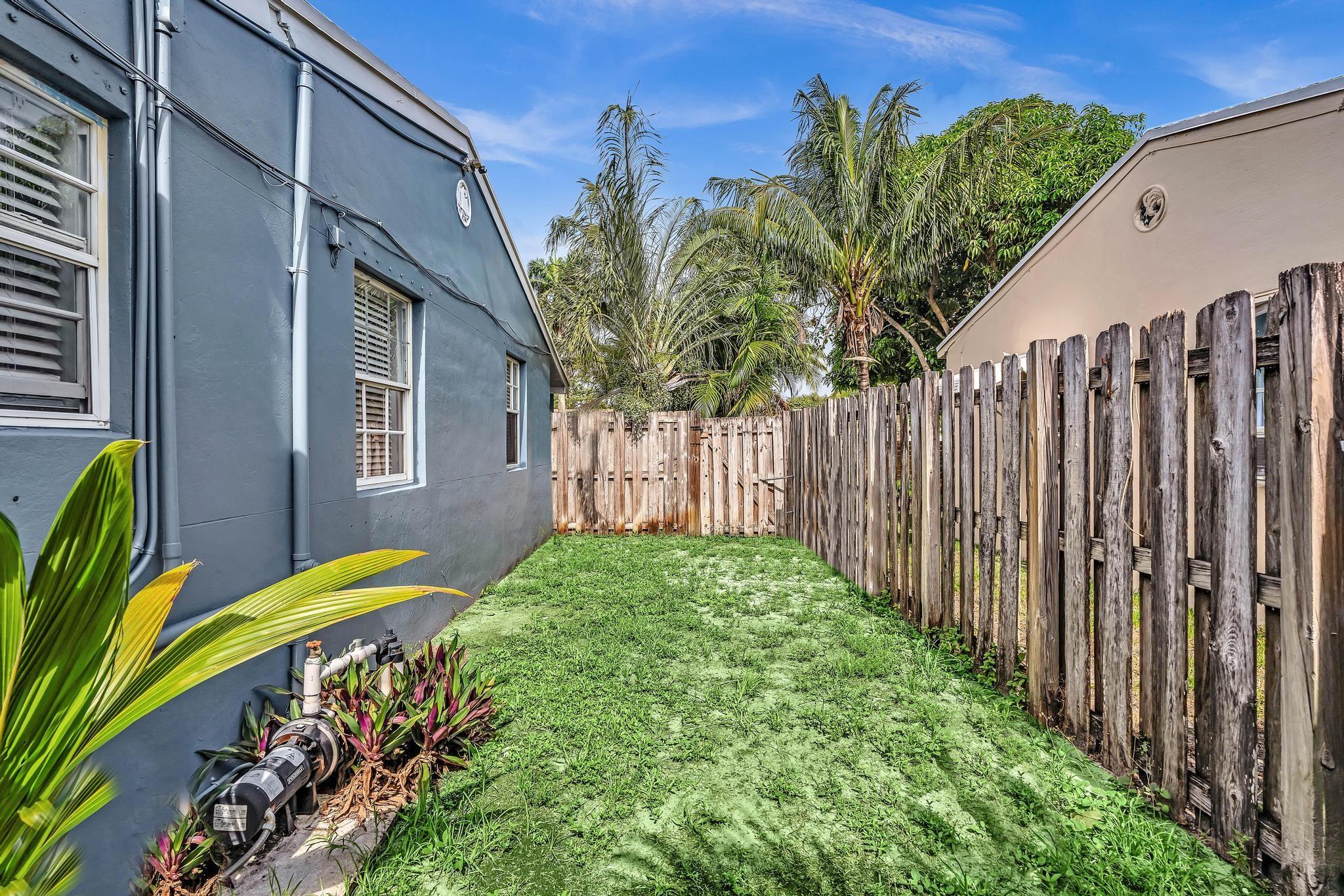 1600 NW 2nd Ave,Fort Lauderdale, FL 33311