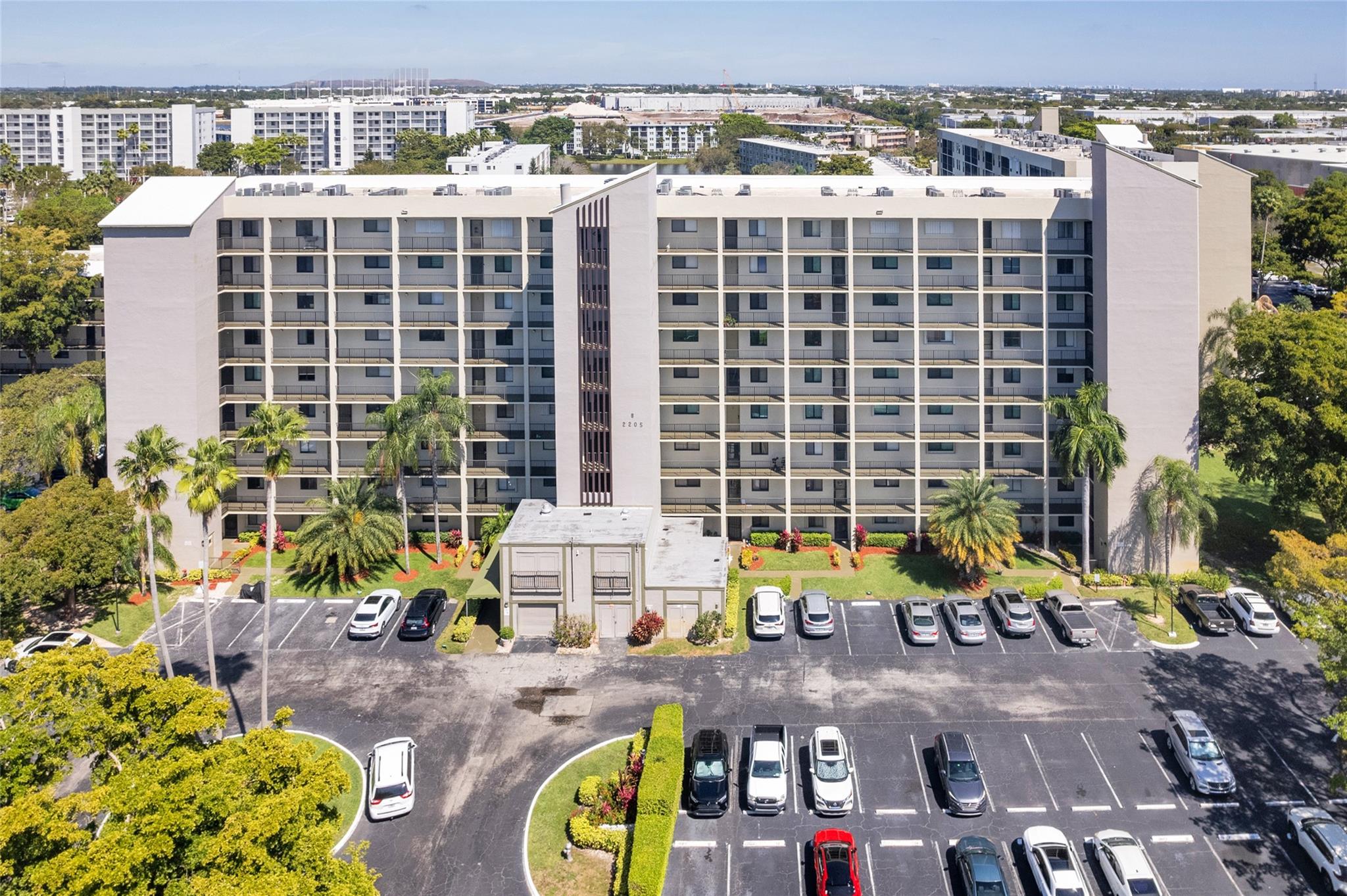 2205 S Cypress Bnd Dr #104