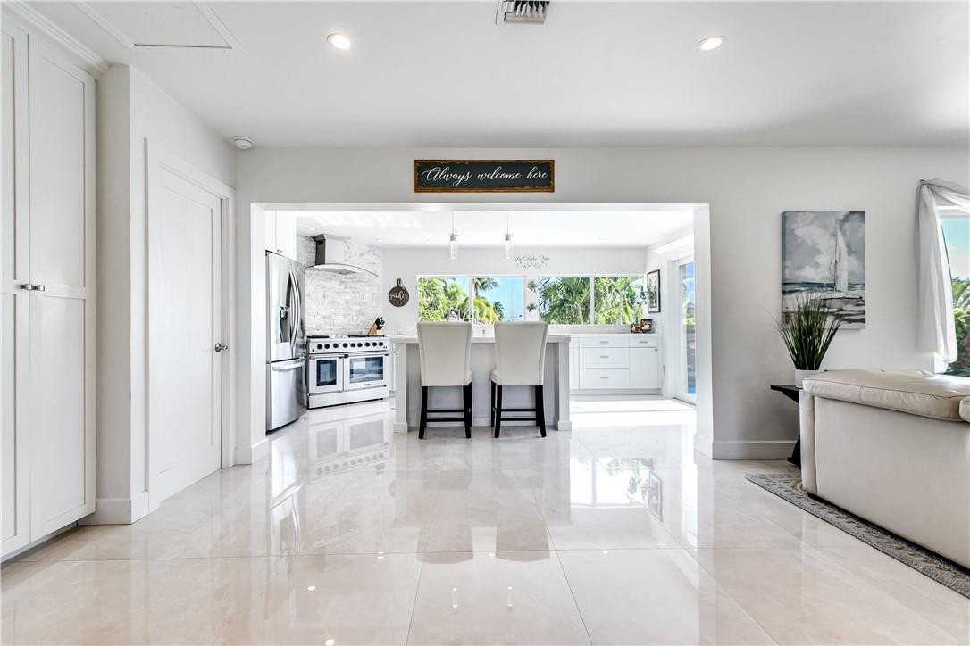 2948 NE 35th Lighthouse Point, FL 33064