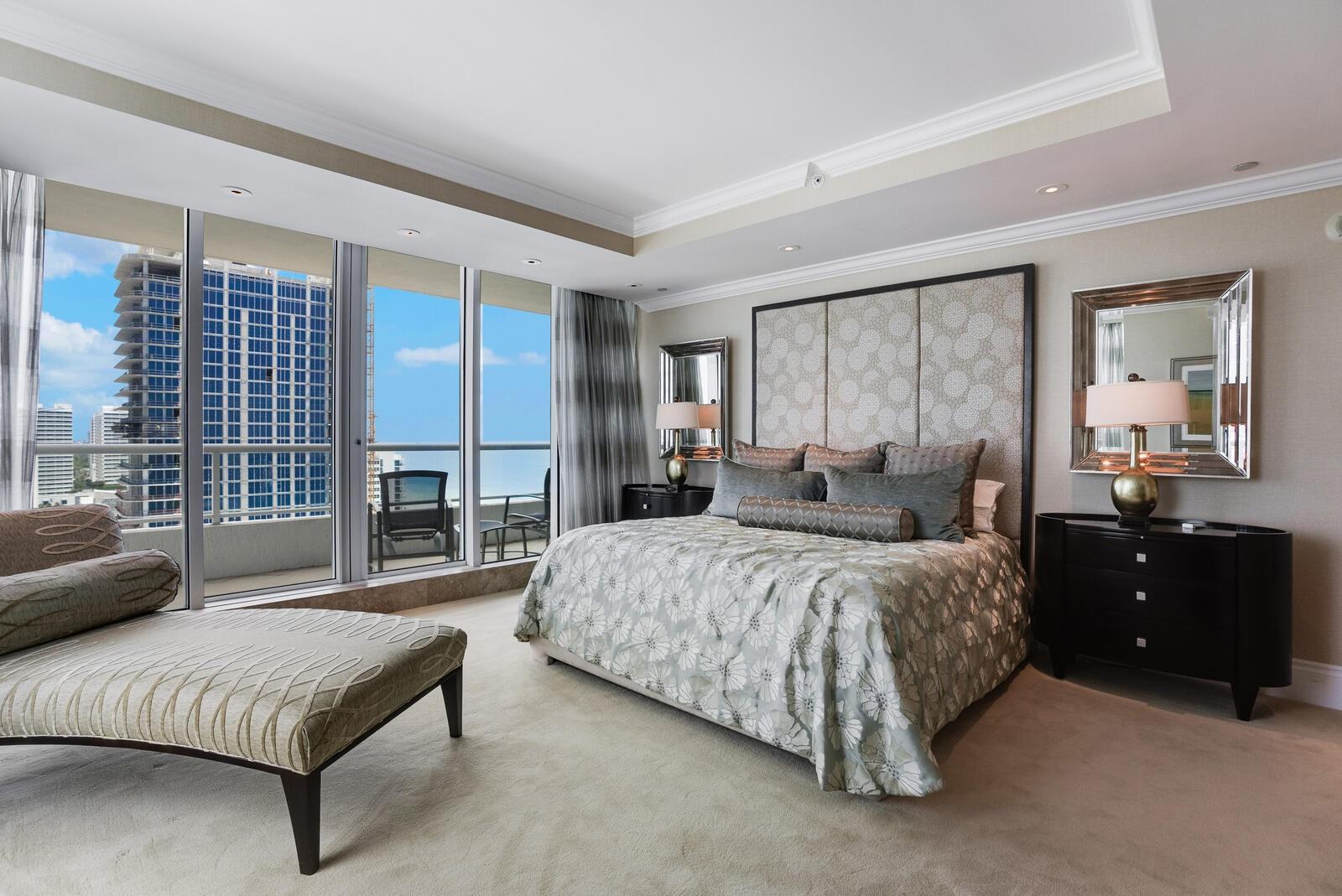 1 N Fort Lauderdsale Bch Blvd #1907 Fort Lauderdale, FL 33304