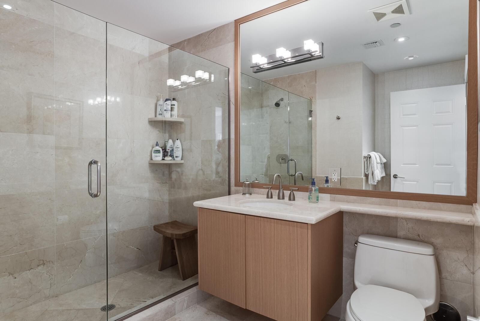 1 N Fort Lauderdsale Bch Blvd #1907 Fort Lauderdale, FL 33304