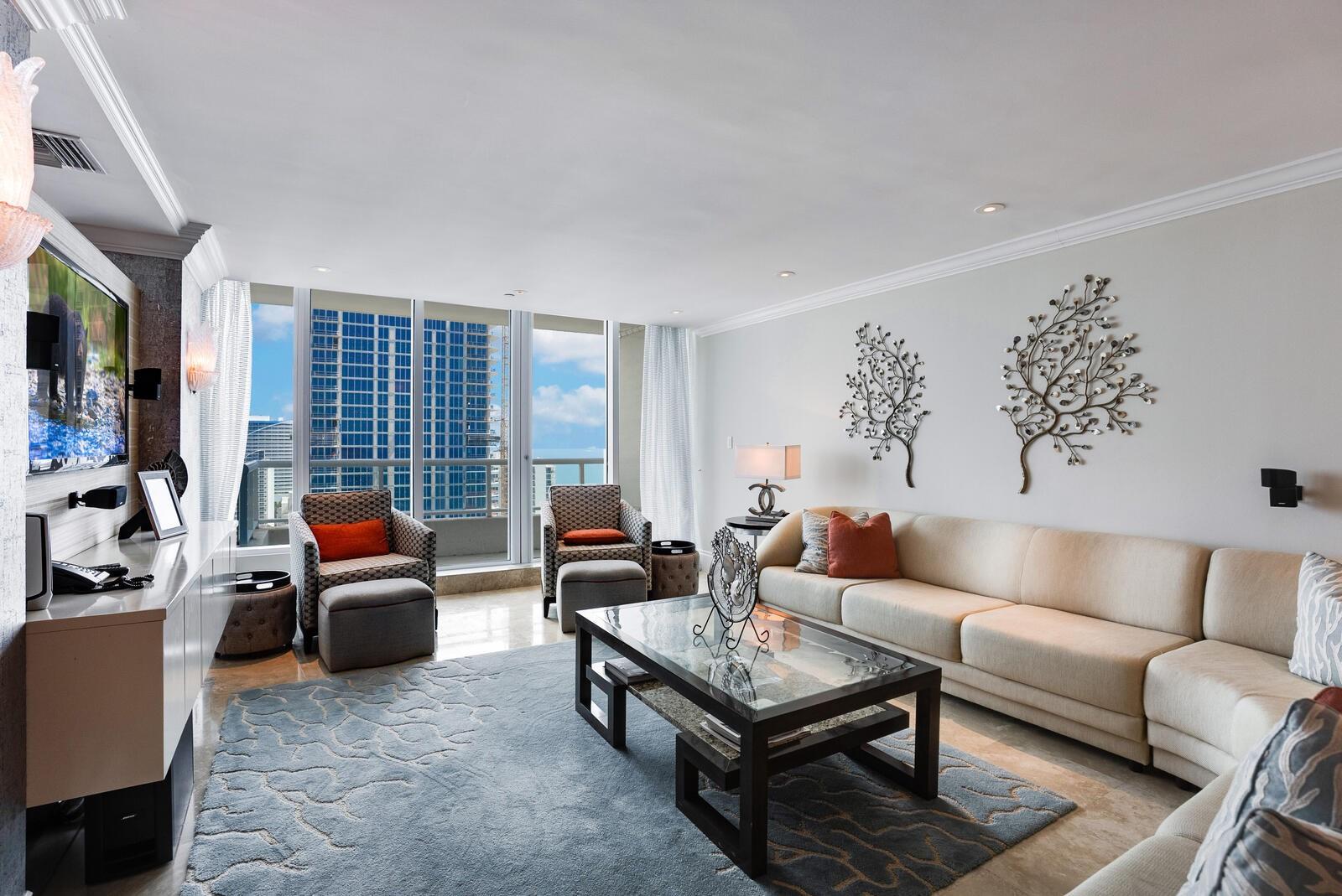 1 N Fort Lauderdsale Bch Blvd #1907 Fort Lauderdale, FL 33304