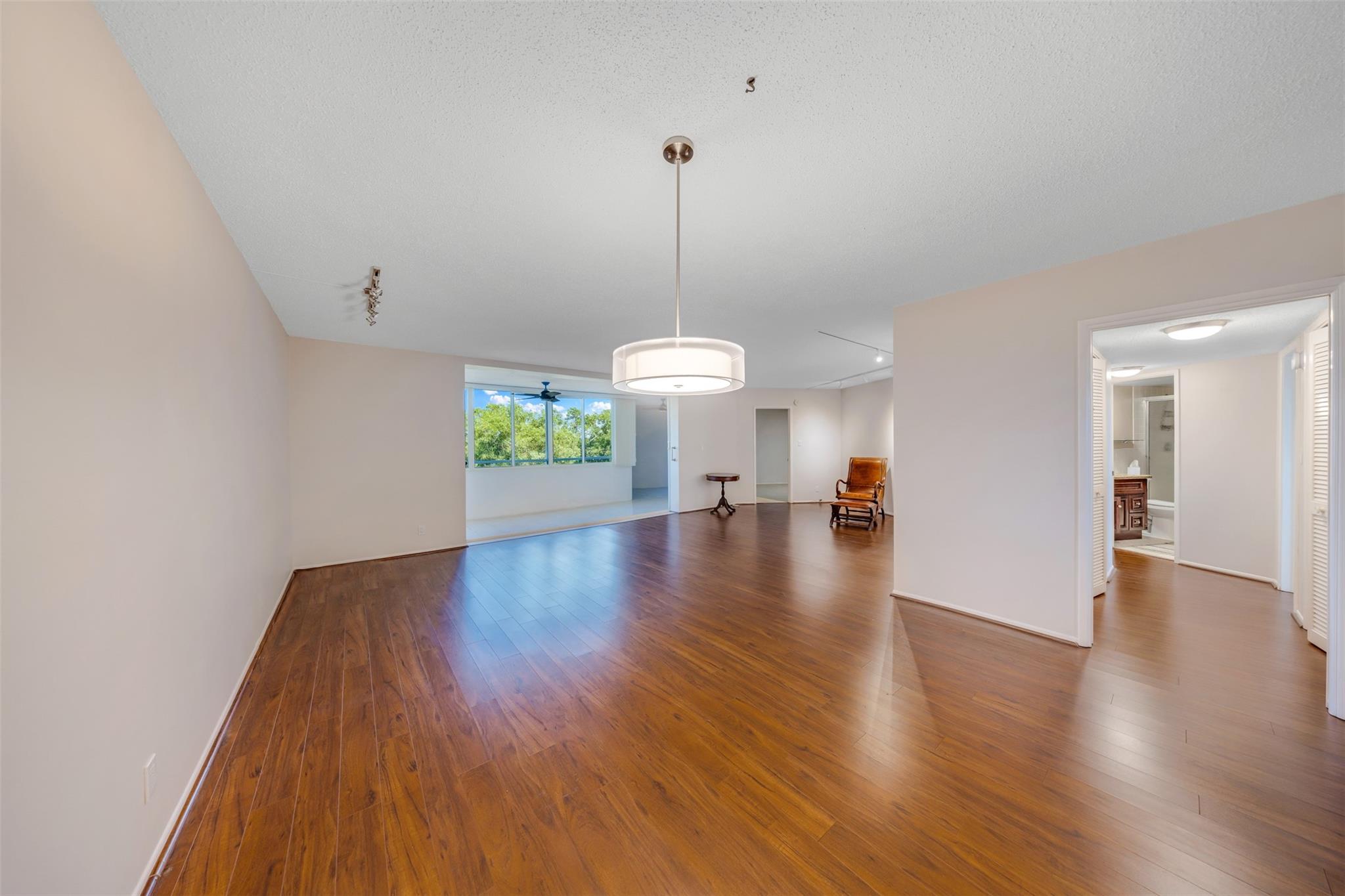 805 Cypress Blvd #508