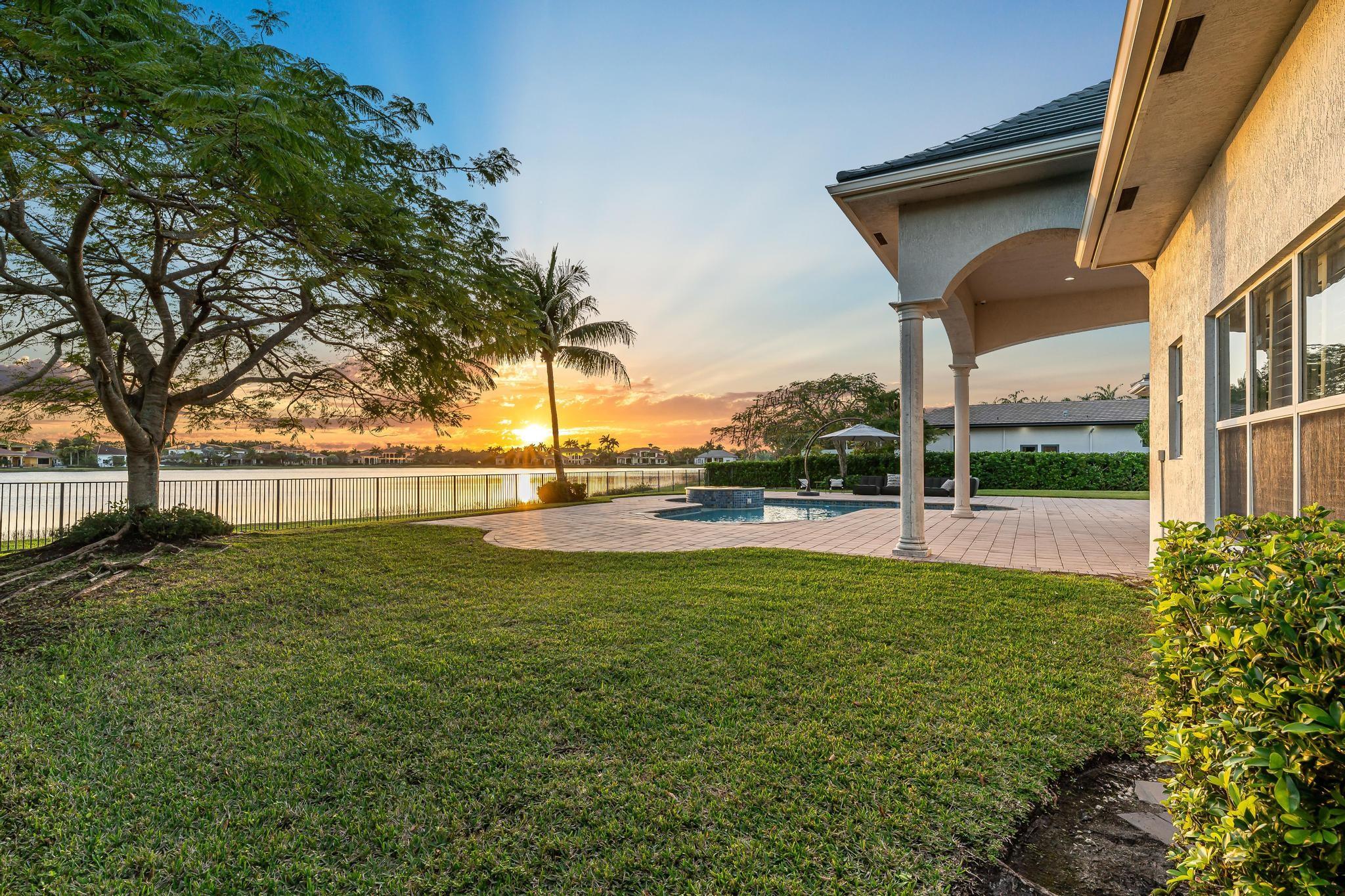 3111 Lake Rdg Ln Weston, FL 33332