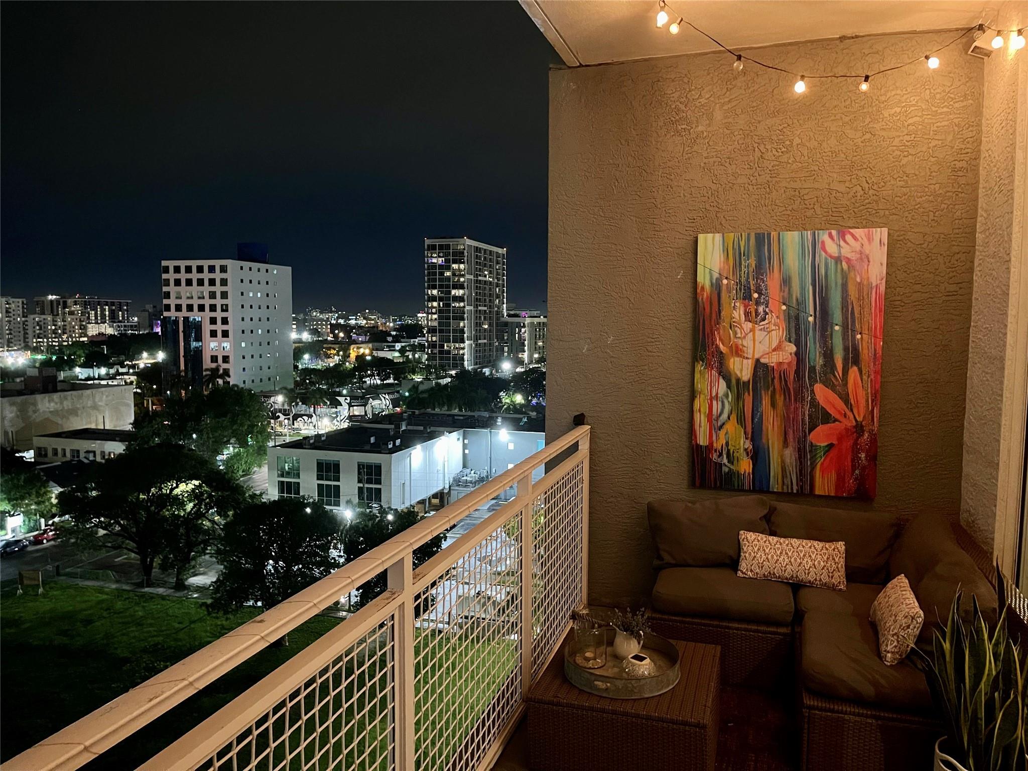 image The Yorker Condominium9