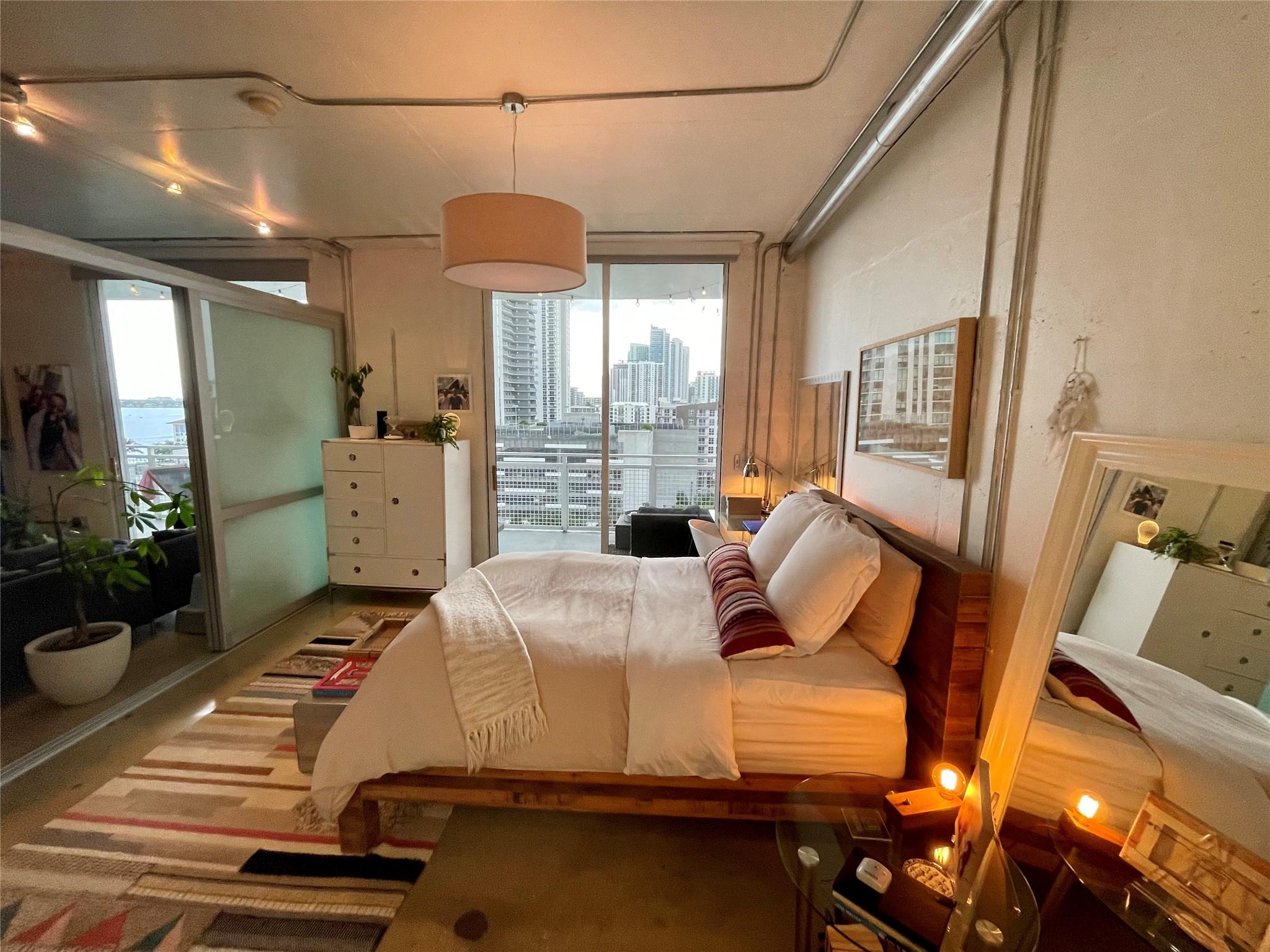 image The Yorker Condominium29