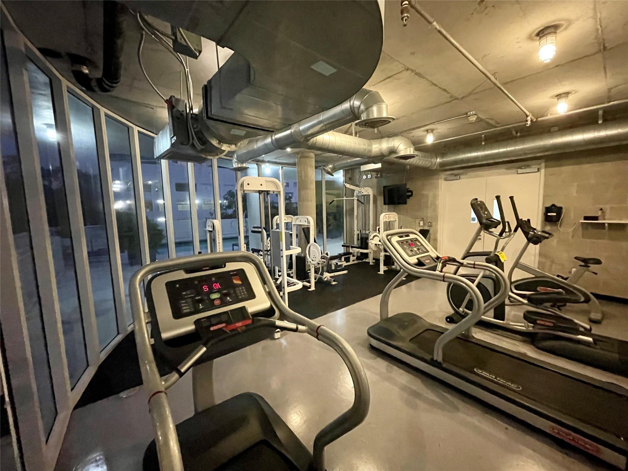 image The Yorker Condominium51