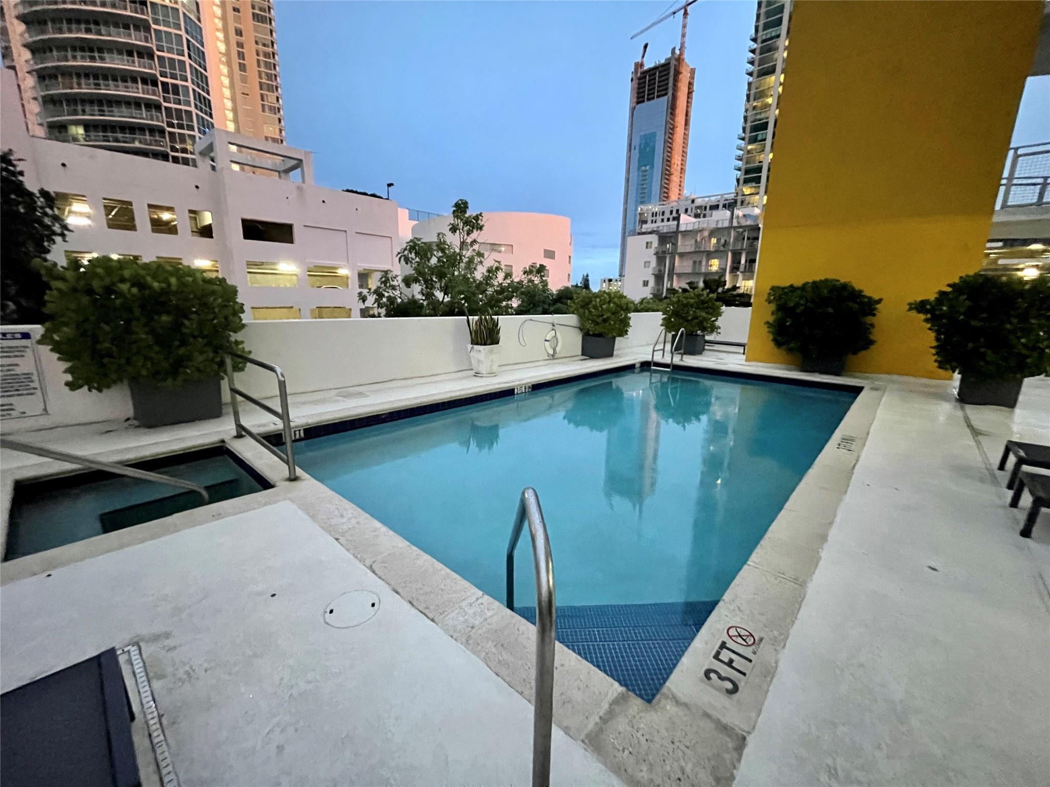 image The Yorker Condominium56