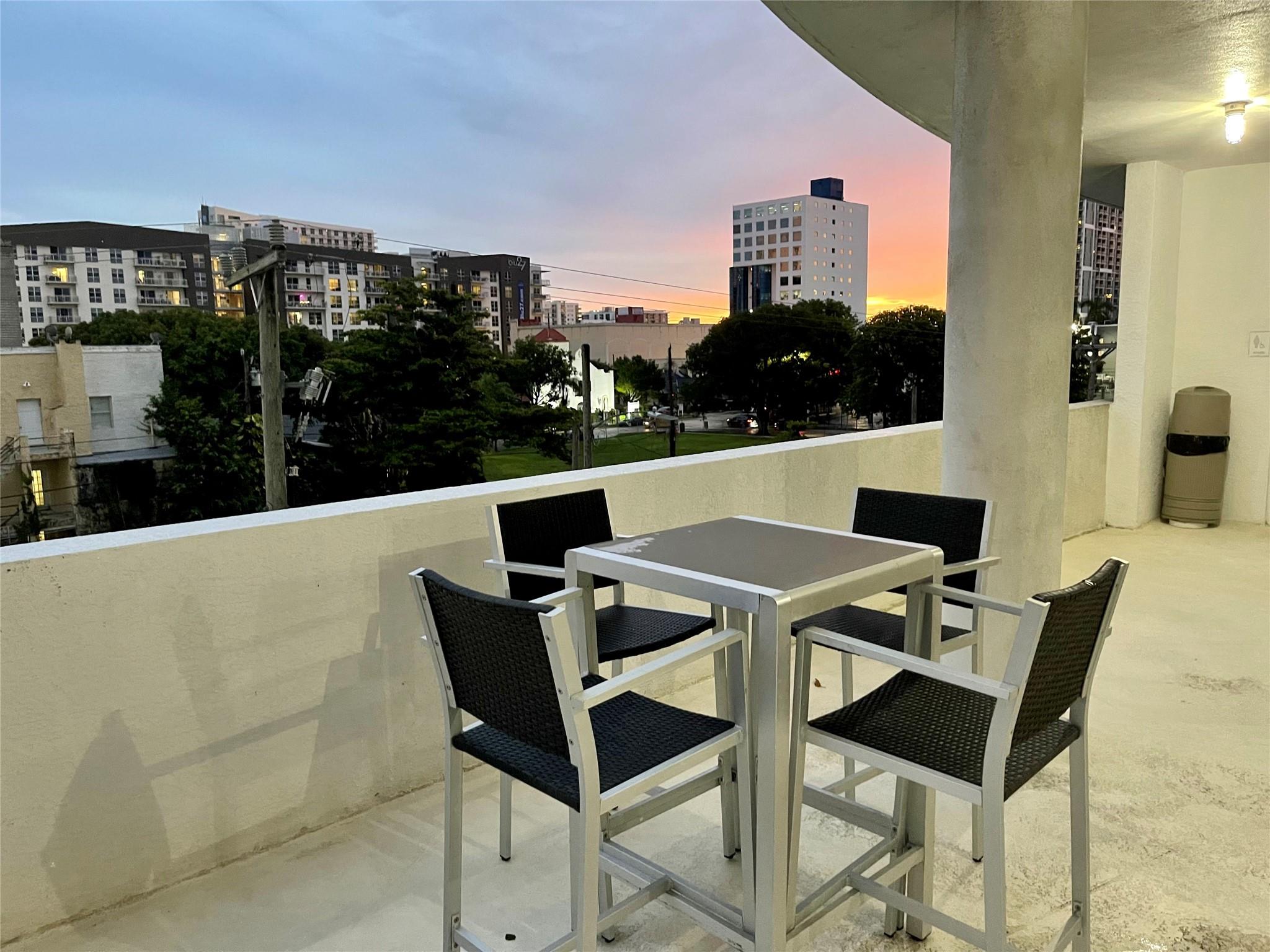image The Yorker Condominium58