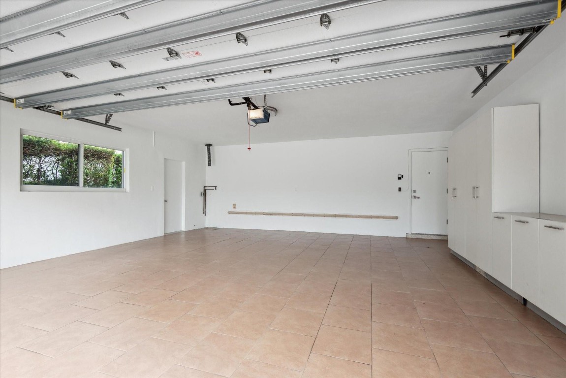 40 Isla Bahia Fort Lauderdale, FL 33316