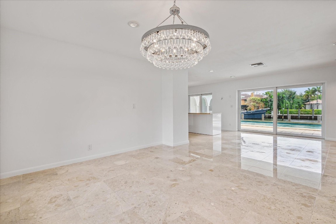 40 Isla Bahia Fort Lauderdale, FL 33316