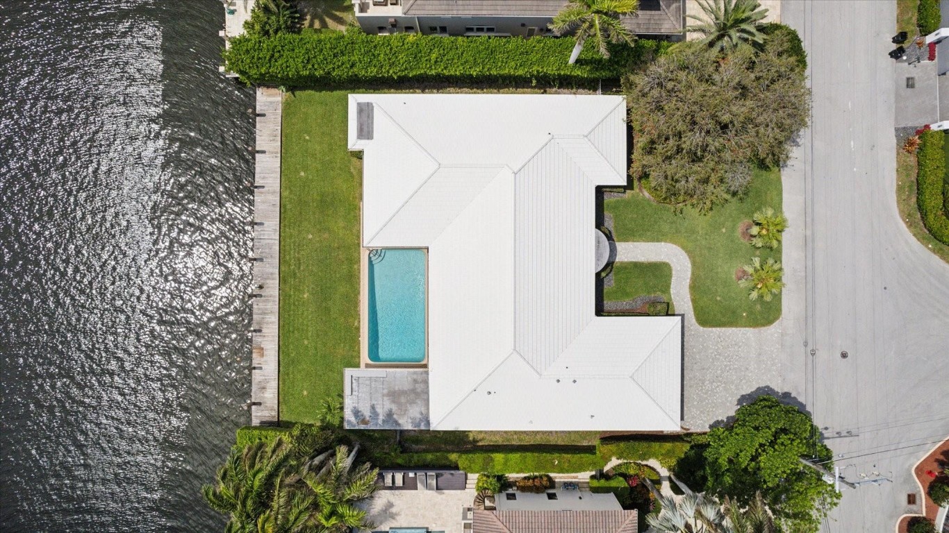 40 Isla Bahia Fort Lauderdale, FL 33316