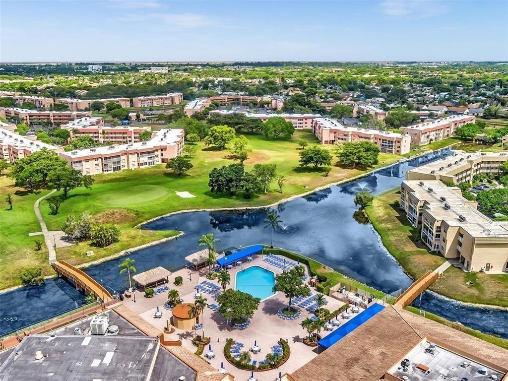 9660 Sunrise Lks Blvd #301