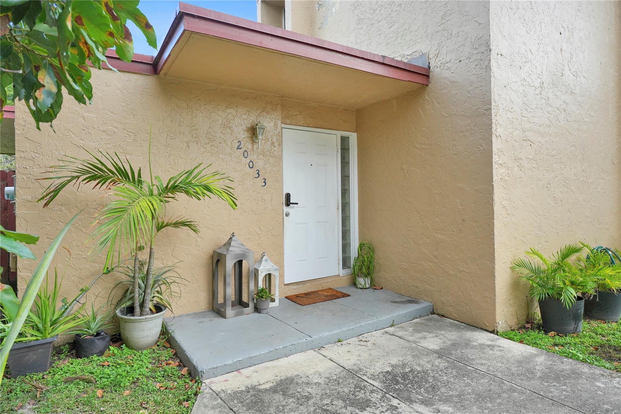 20033 SW 123rd Dr Miami, FL 33177