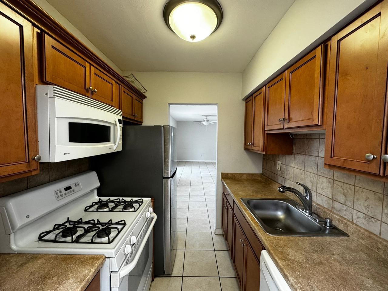 7720 Harding #1 Miami Beach, FL 33141