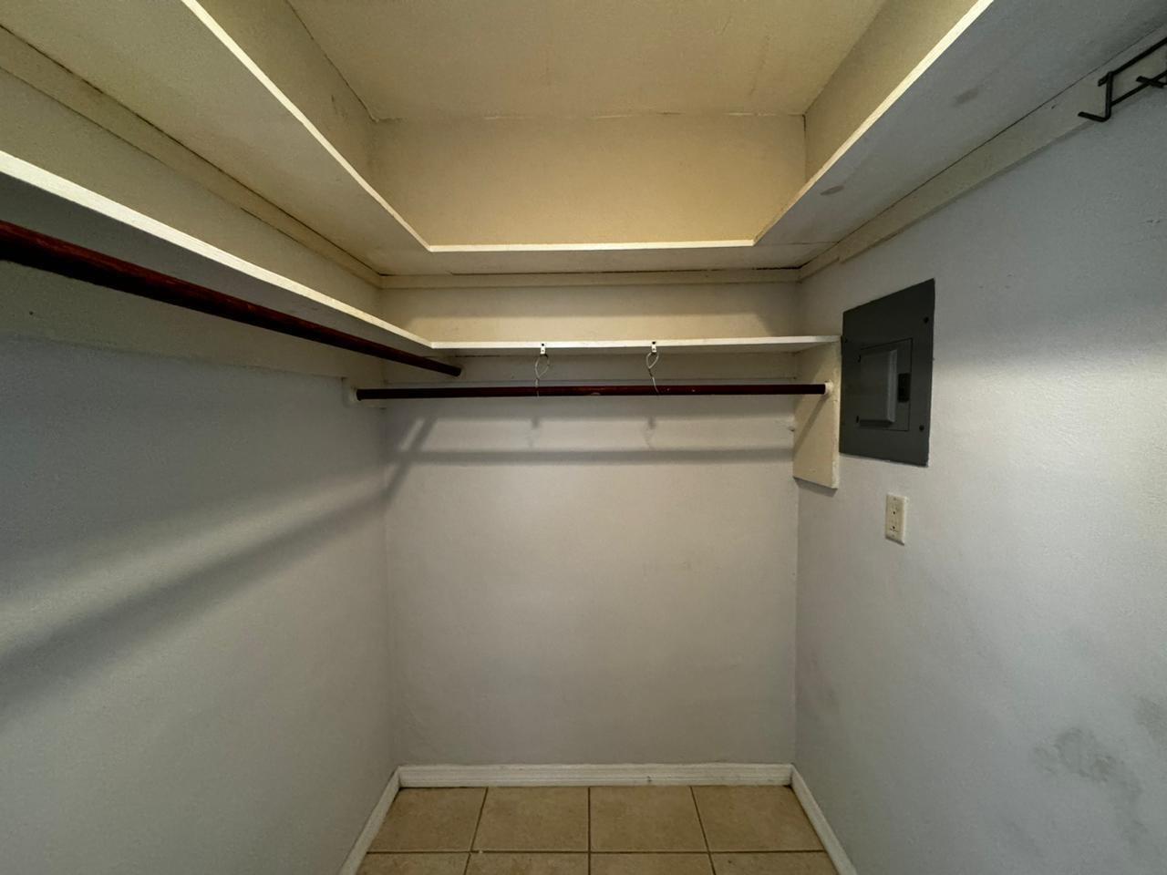 7720 Harding #1 Miami Beach, FL 33141