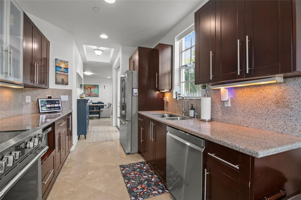 732 NE 15th Fort Lauderdale, FL 33304