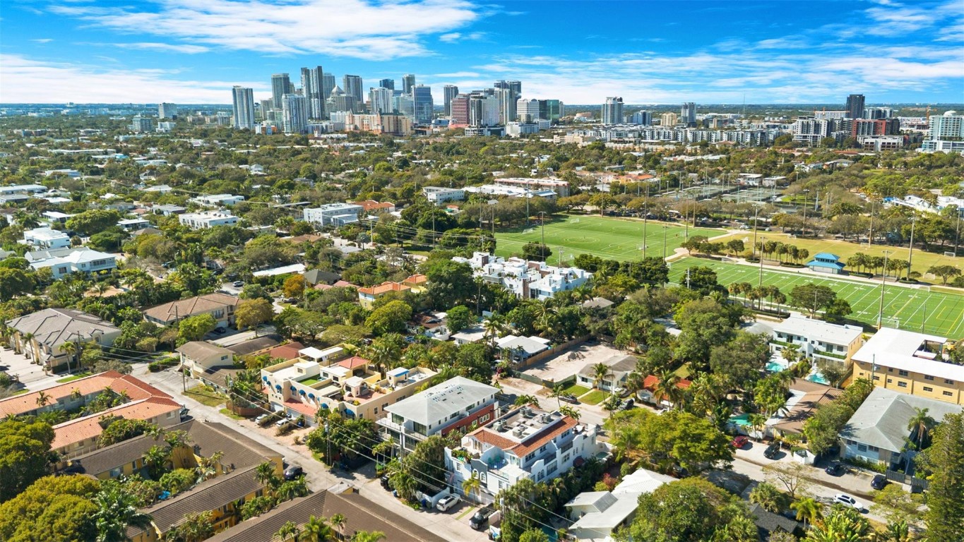 732 NE 15th Fort Lauderdale, FL 33304