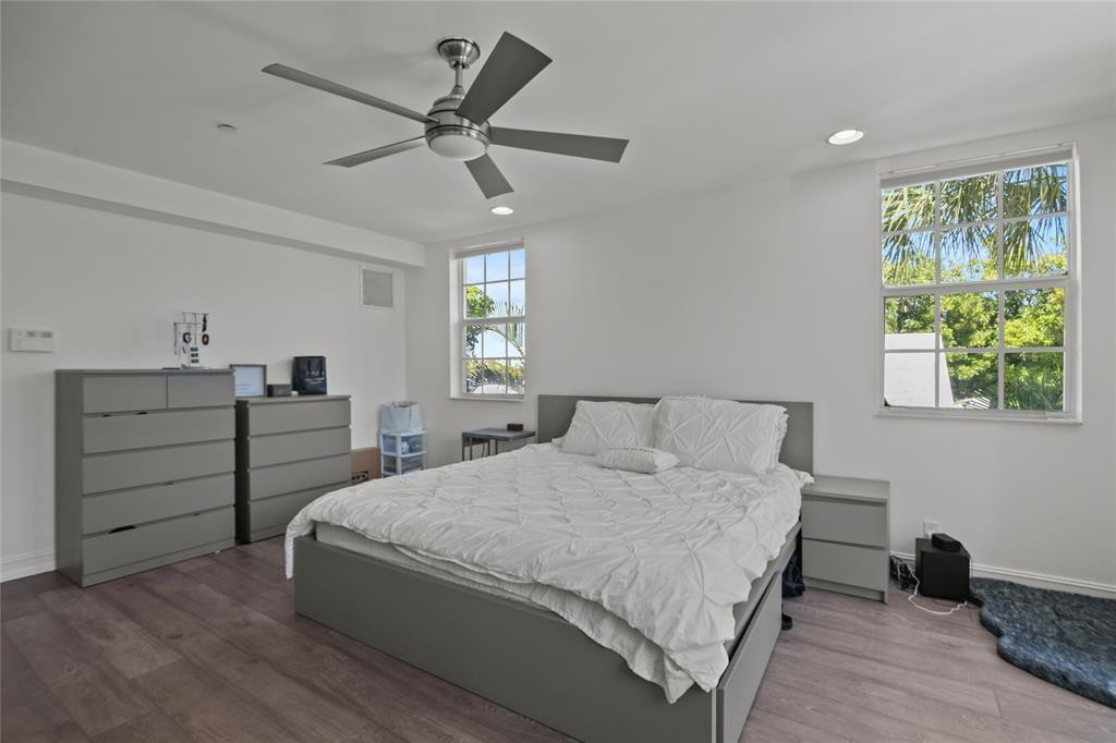 732 NE 15th Fort Lauderdale, FL 33304