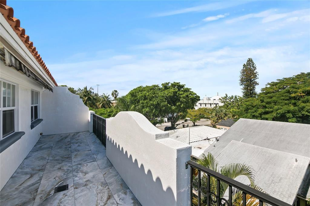 732 NE 15th Fort Lauderdale, FL 33304