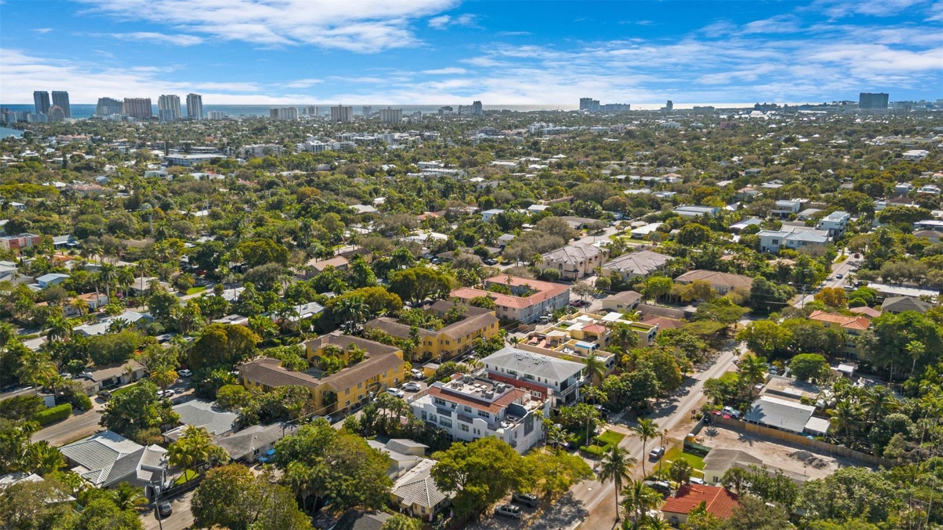 732 NE 15th Fort Lauderdale, FL 33304
