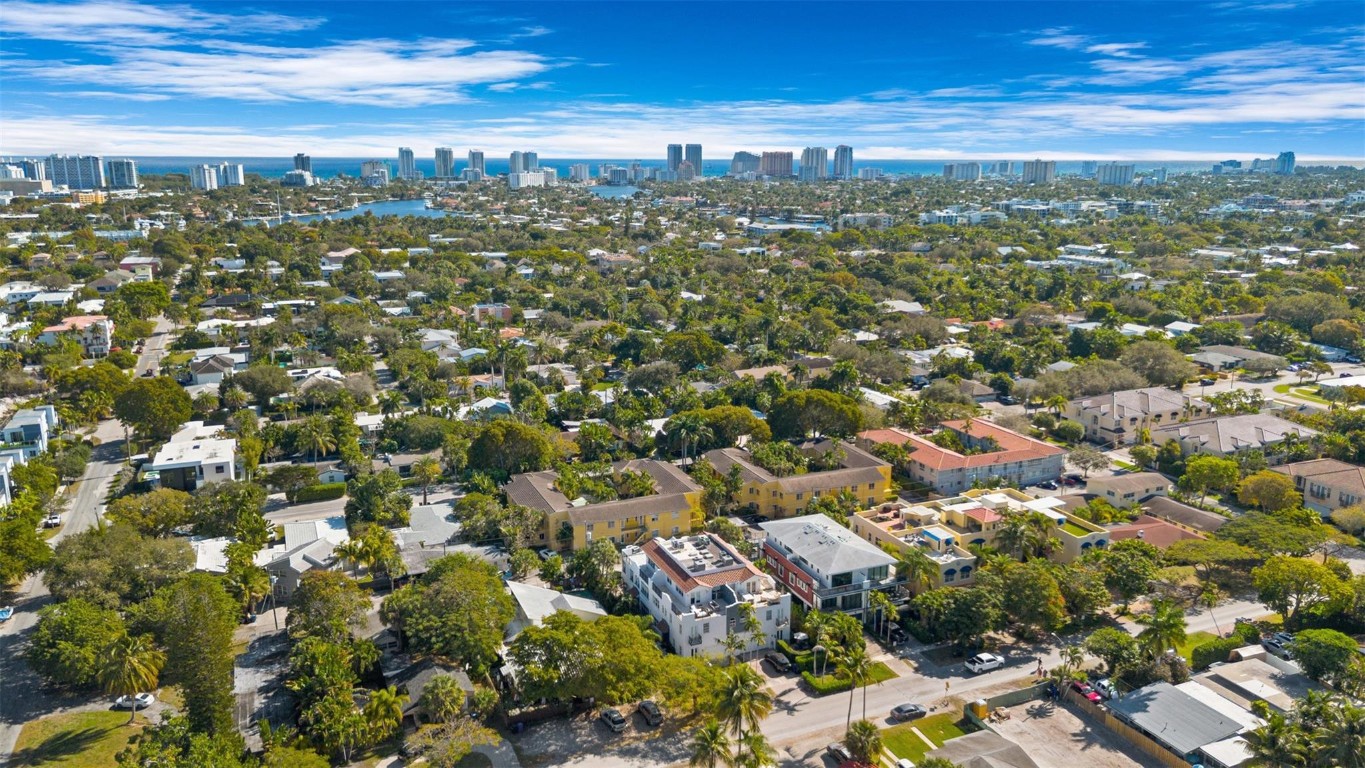 732 NE 15th Fort Lauderdale, FL 33304