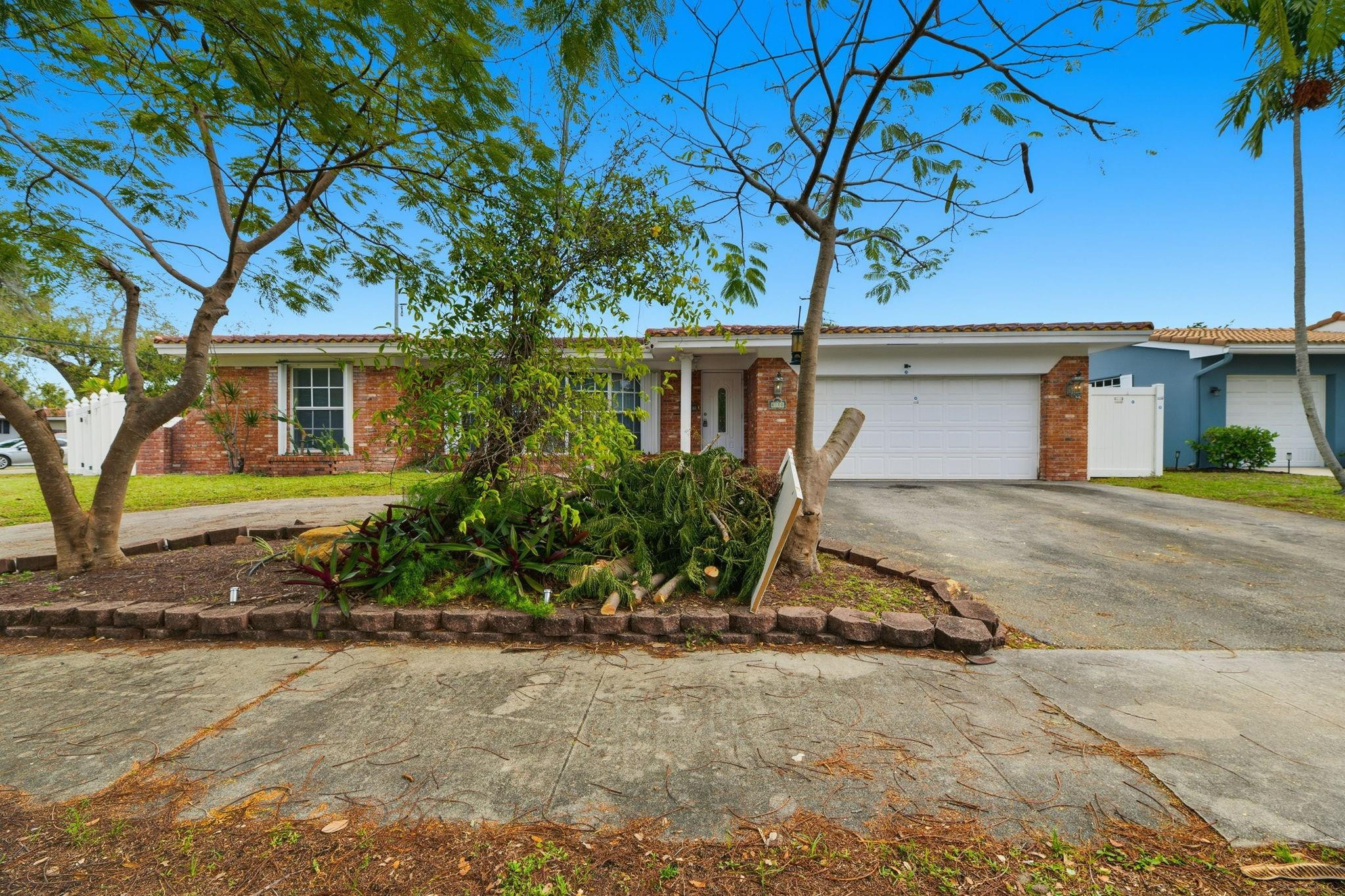 6110 NE 19th Fort Lauderdale, FL 33308