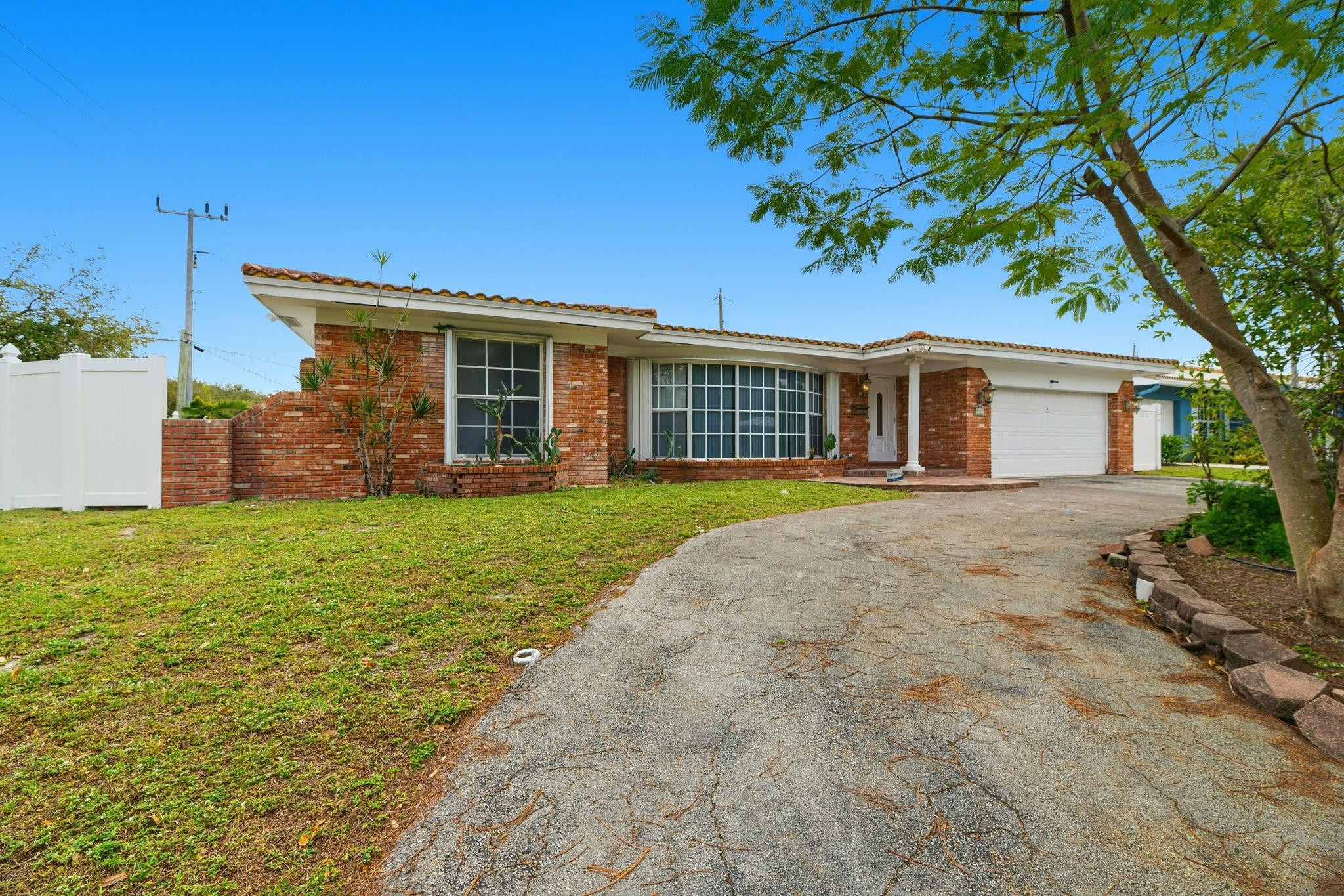 6110 NE 19th Fort Lauderdale, FL 33308