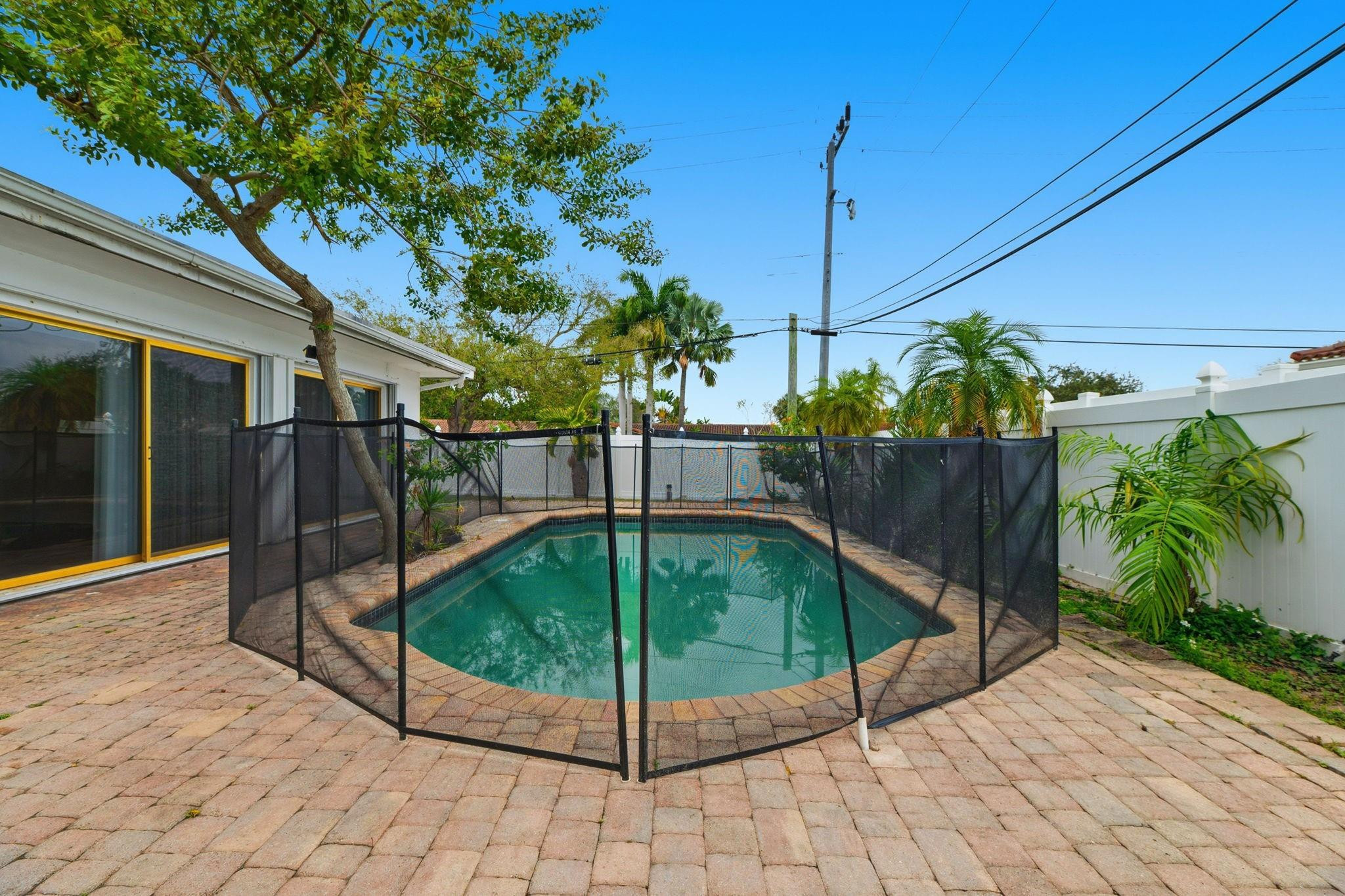 6110 NE 19th Fort Lauderdale, FL 33308