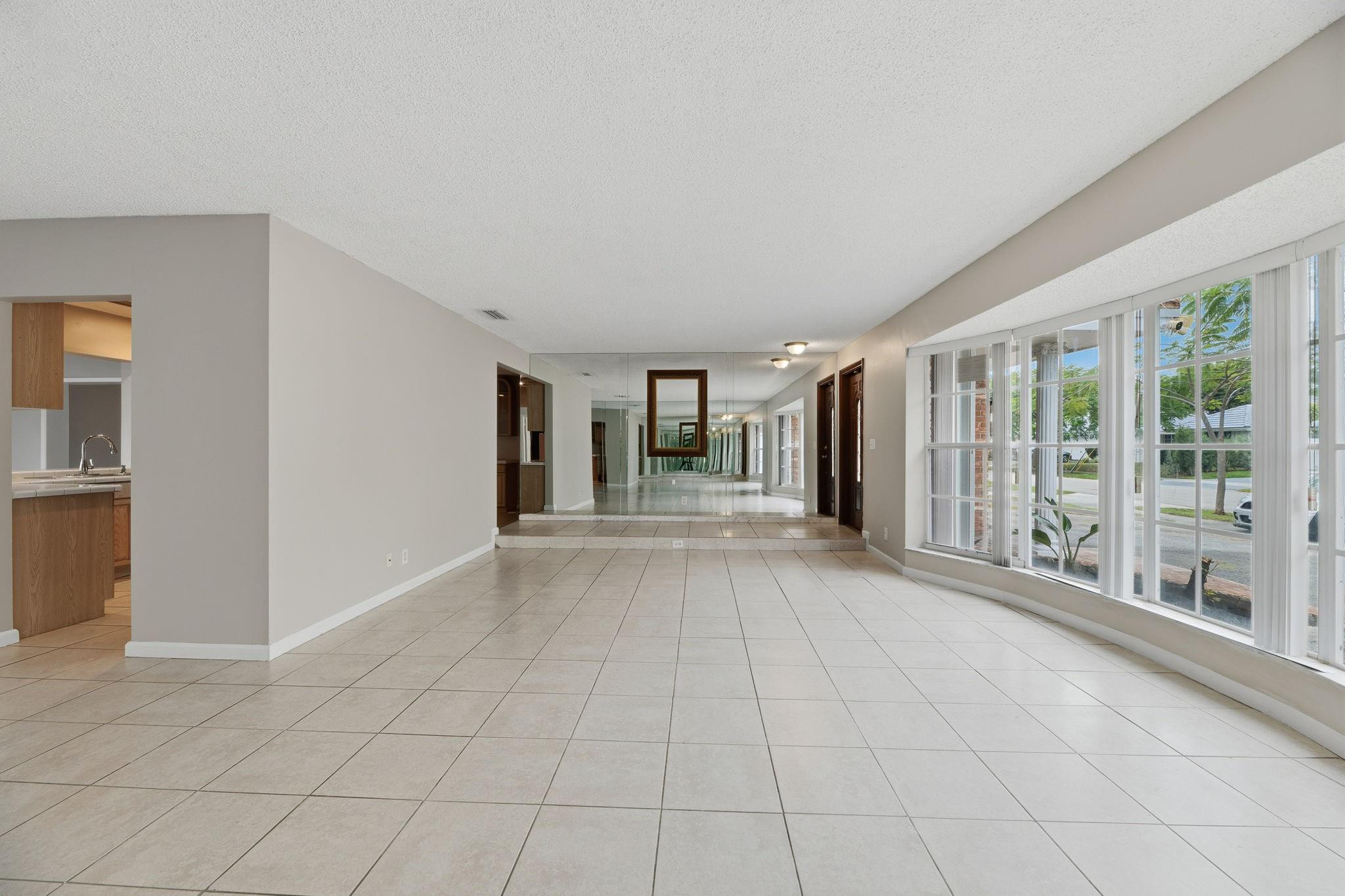 6110 NE 19th Fort Lauderdale, FL 33308