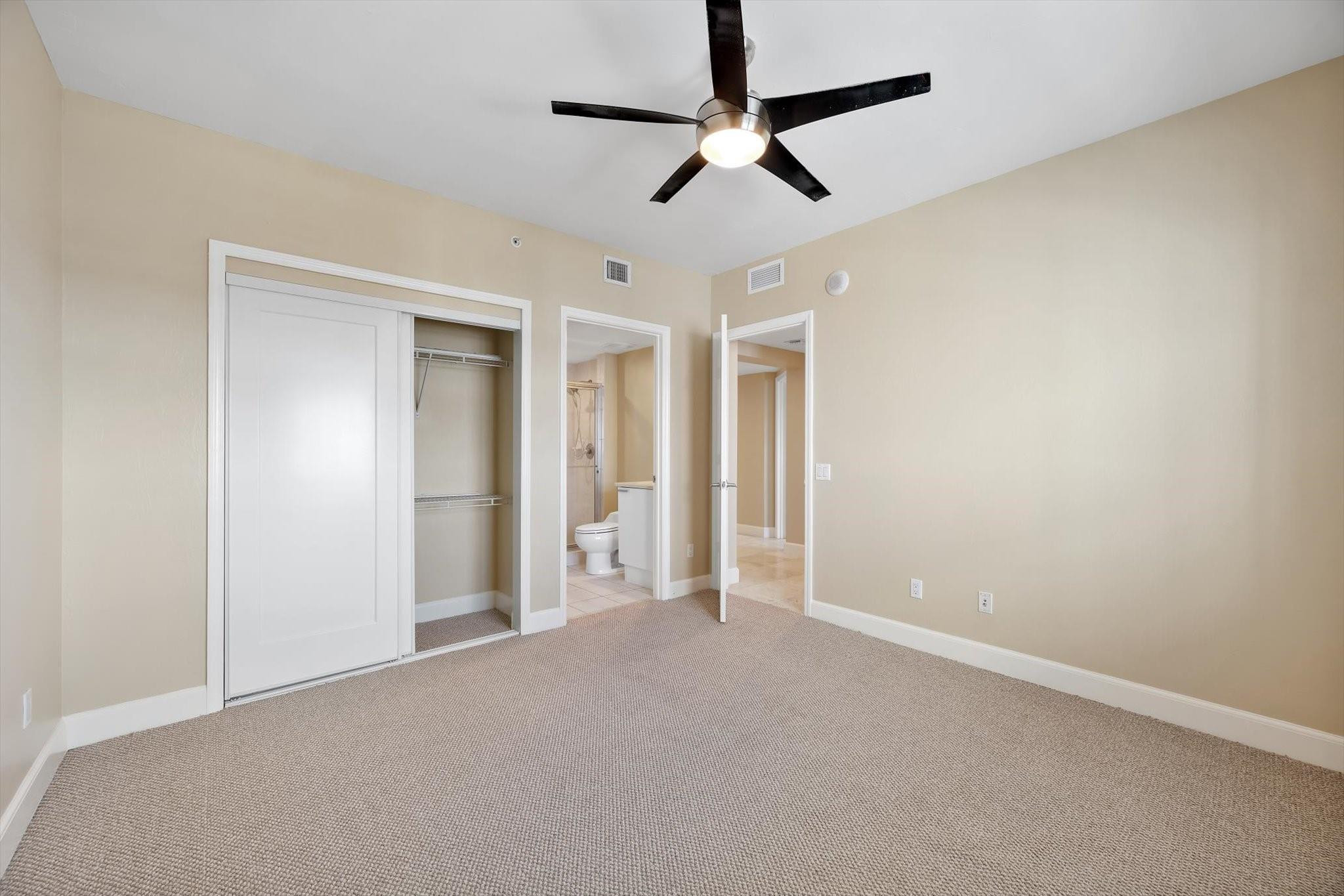 14951 Royal Oaks #1506 North Miami, FL 33181