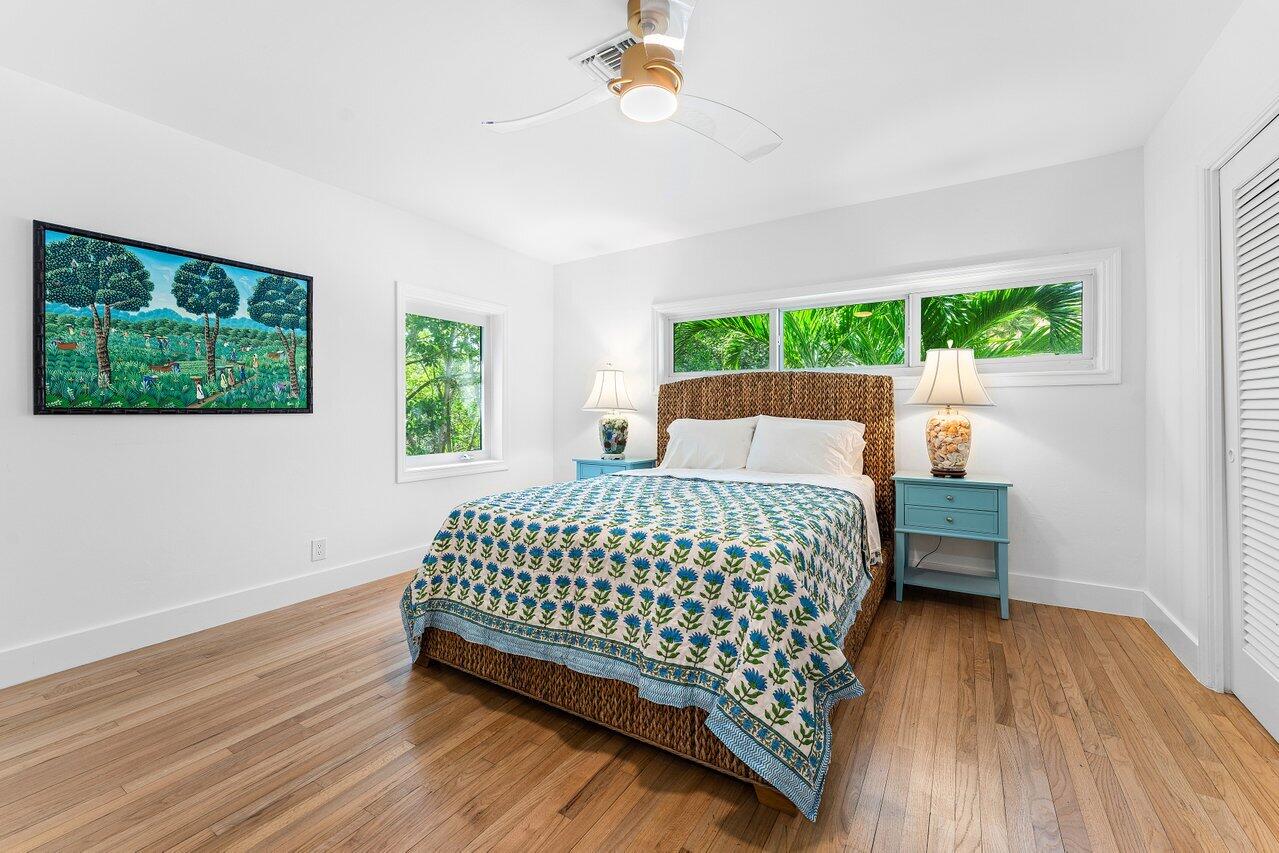 35 Anna St Ocean Ridge, FL 33435