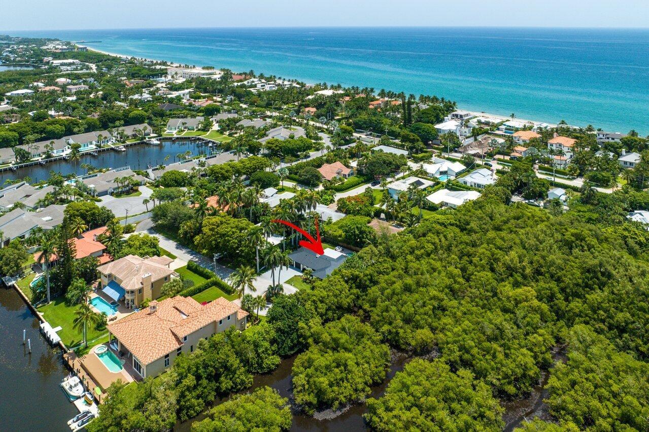 35 Anna St Ocean Ridge, FL 33435