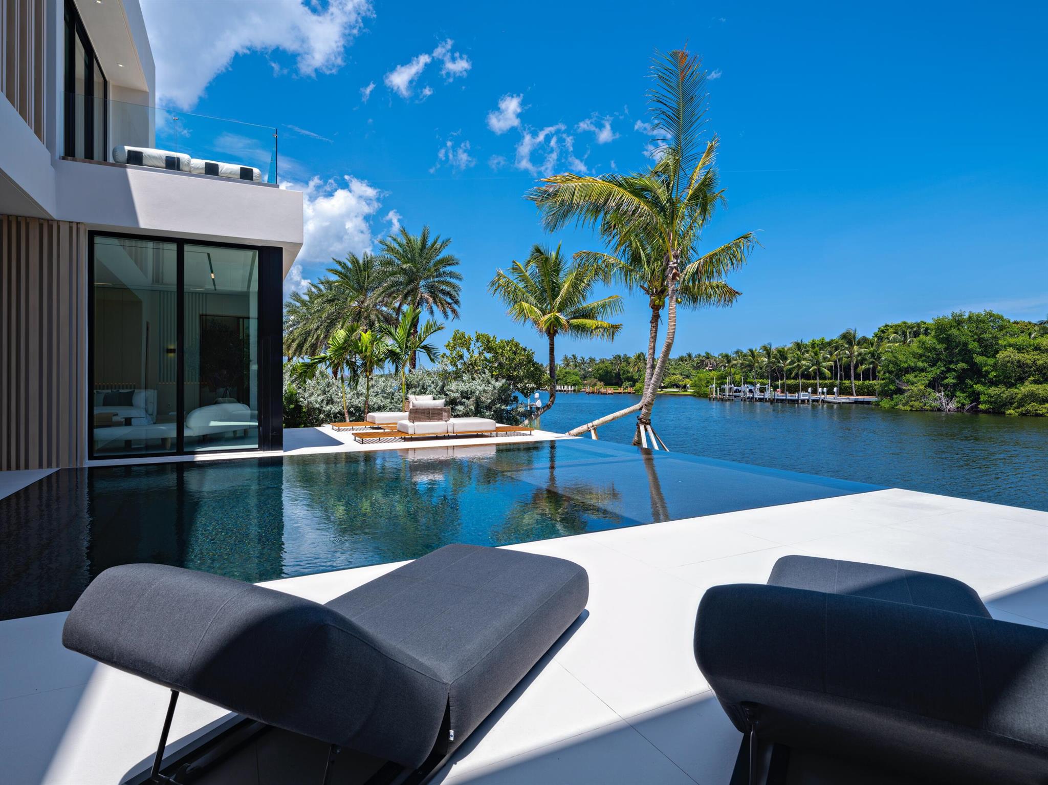 35 Spoonbill Rd Manalapan, FL 33462