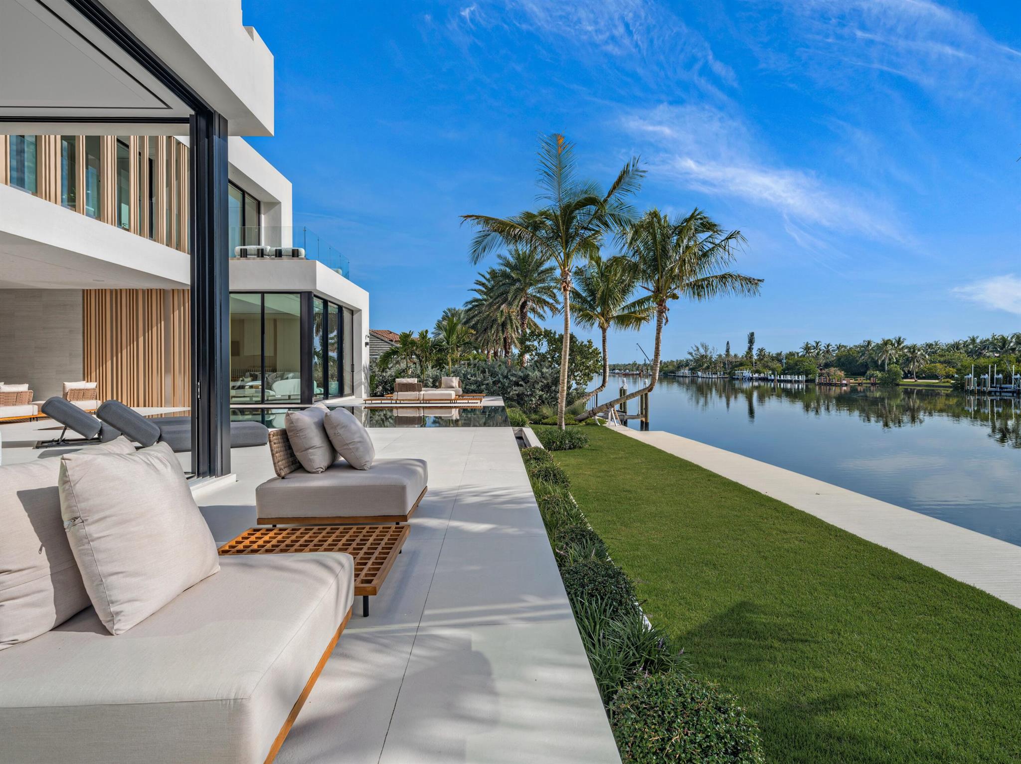 35 Spoonbill Rd Manalapan, FL 33462