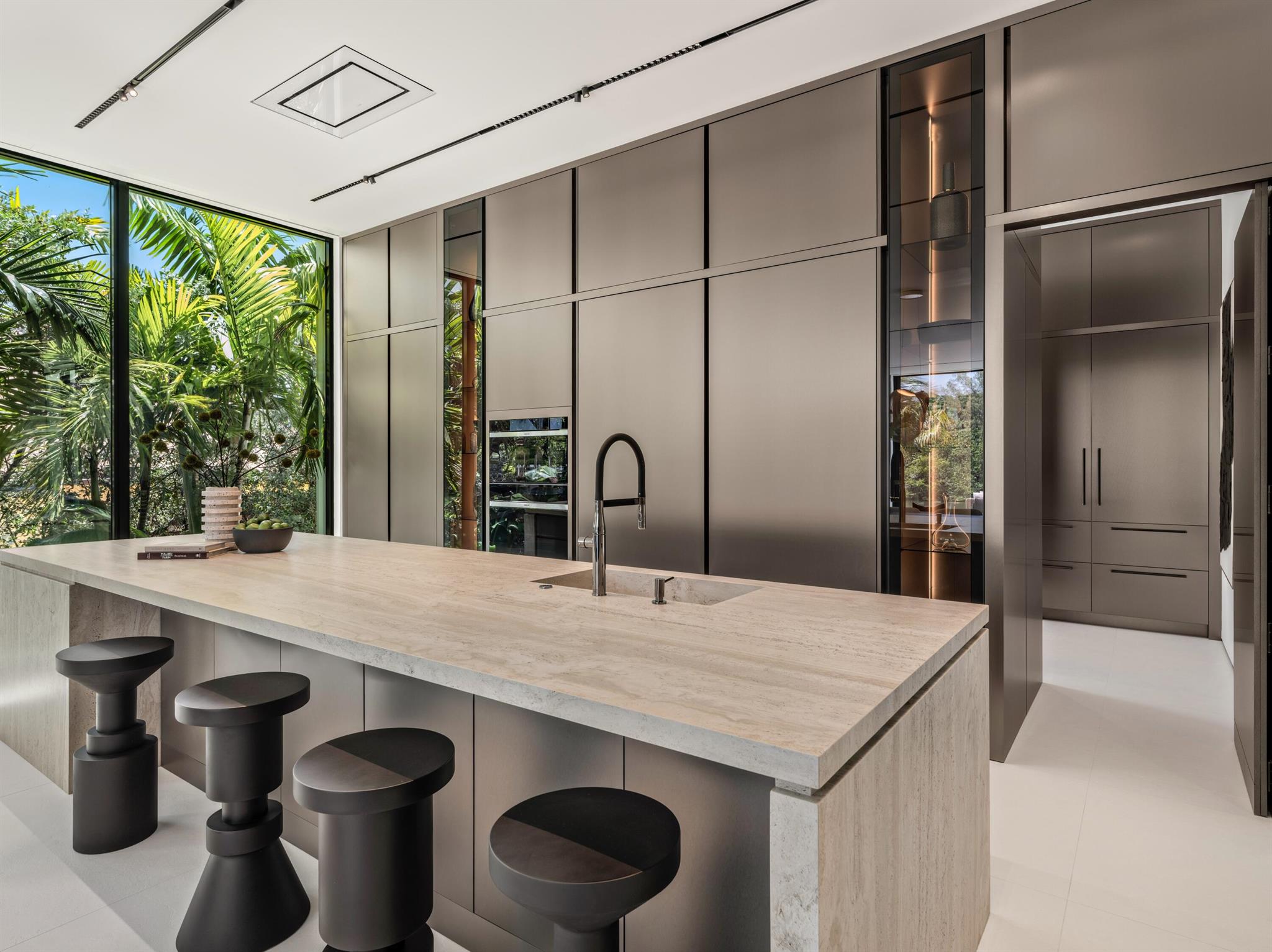 35 Spoonbill Rd Manalapan, FL 33462