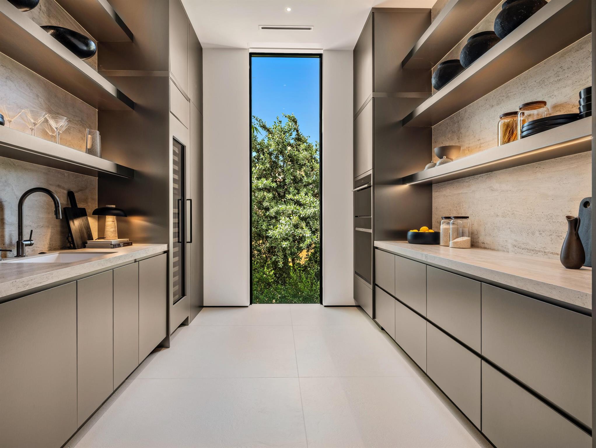 35 Spoonbill Rd Manalapan, FL 33462