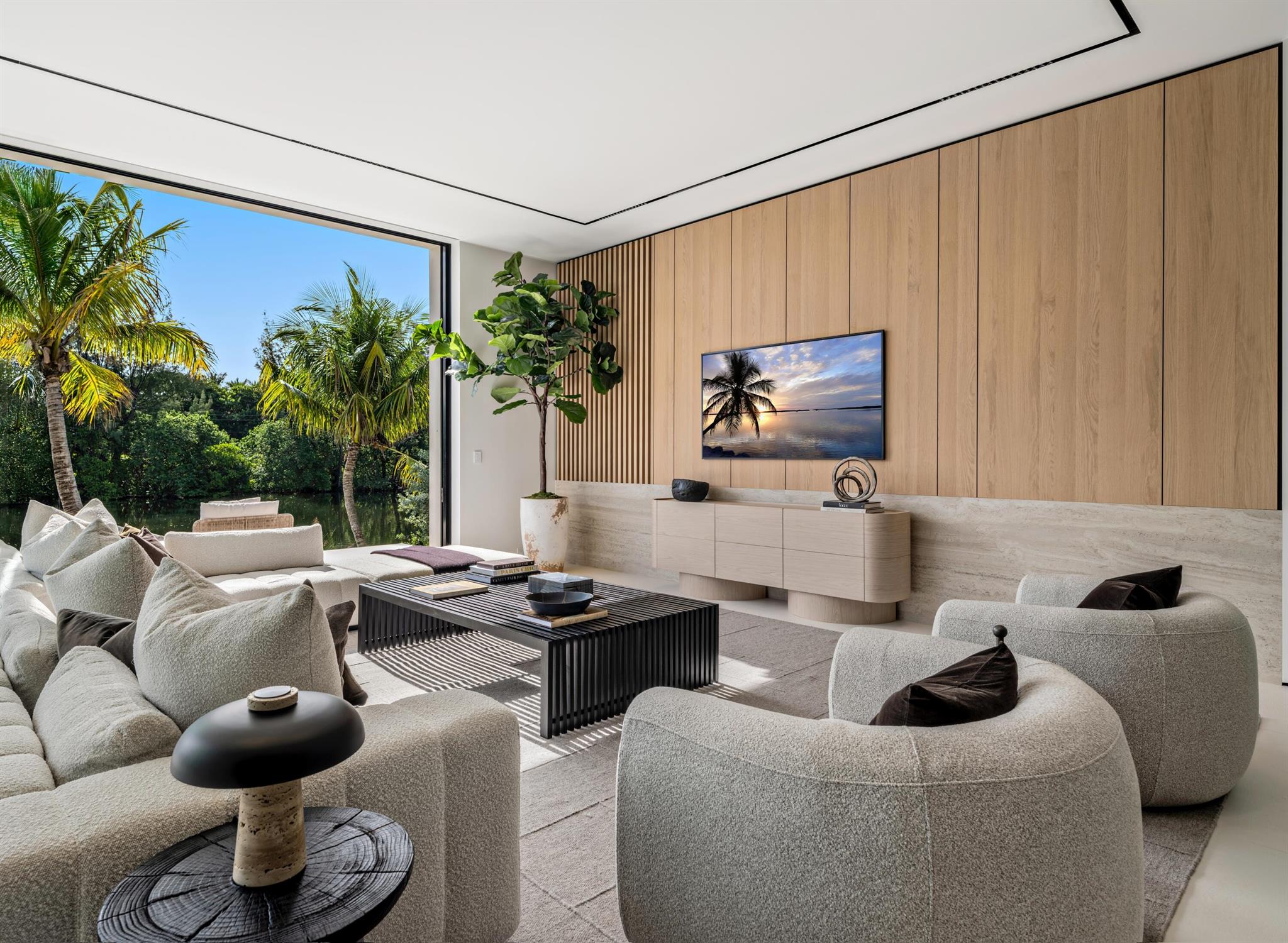 35 Spoonbill Rd Manalapan, FL 33462