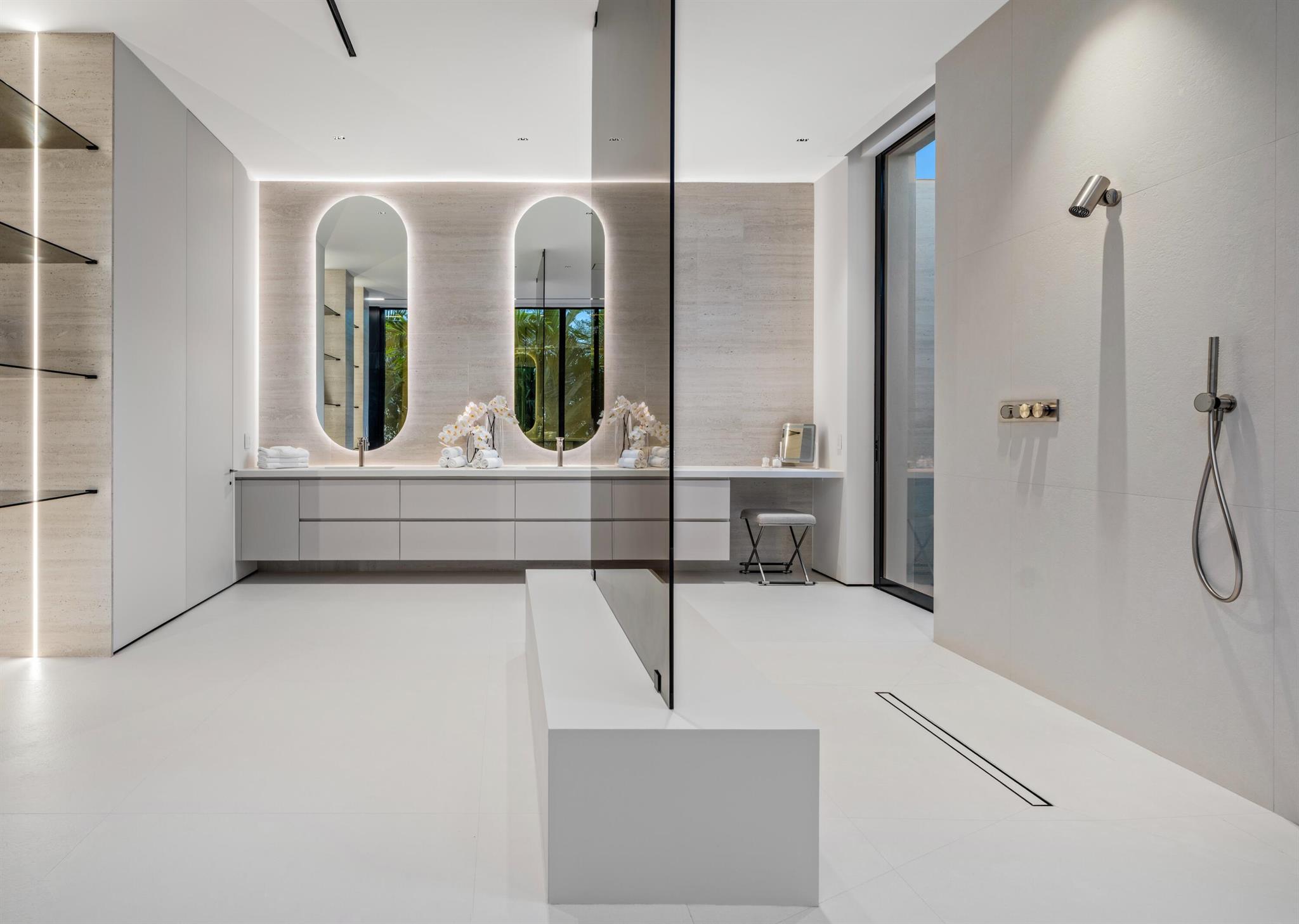 35 Spoonbill Rd Manalapan, FL 33462