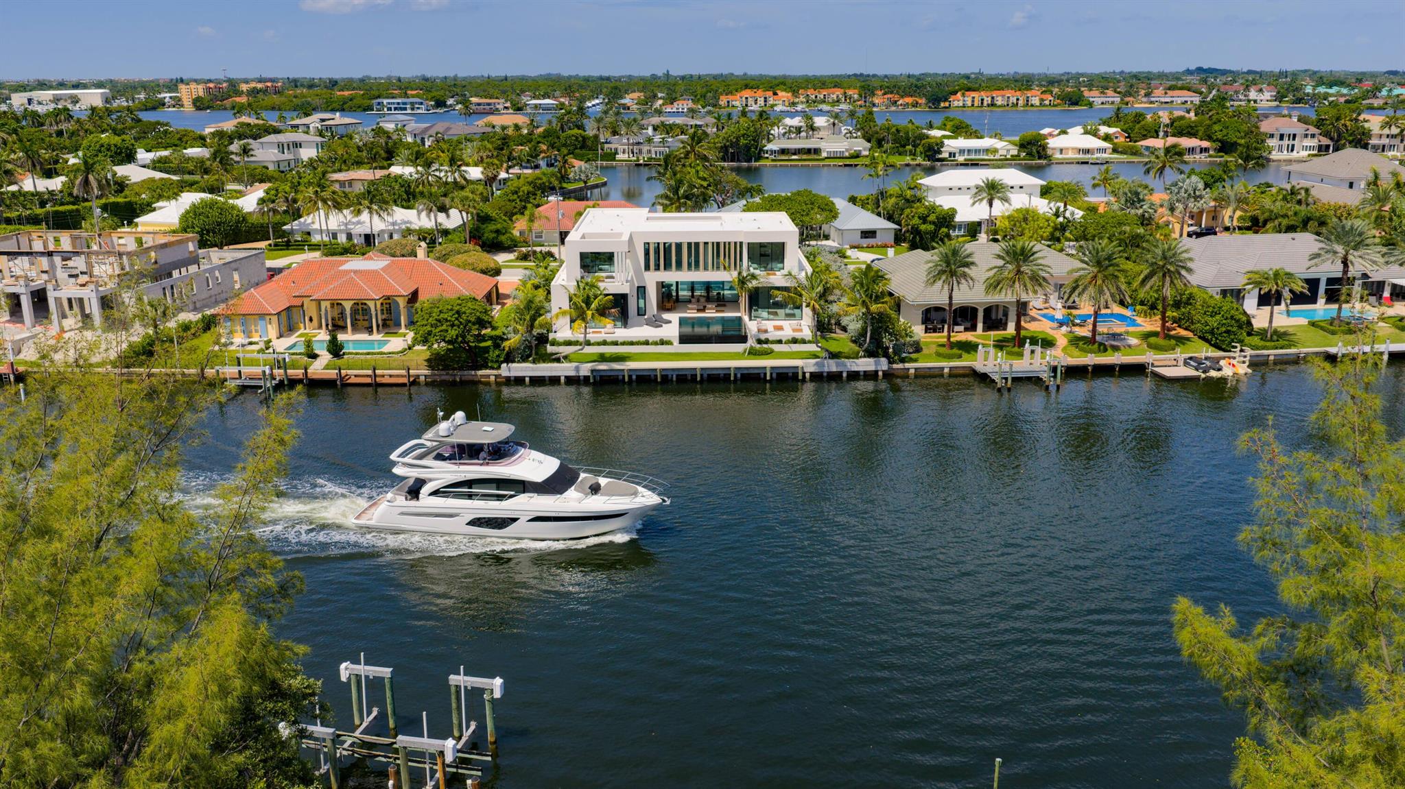 35 Spoonbill Rd Manalapan, FL 33462