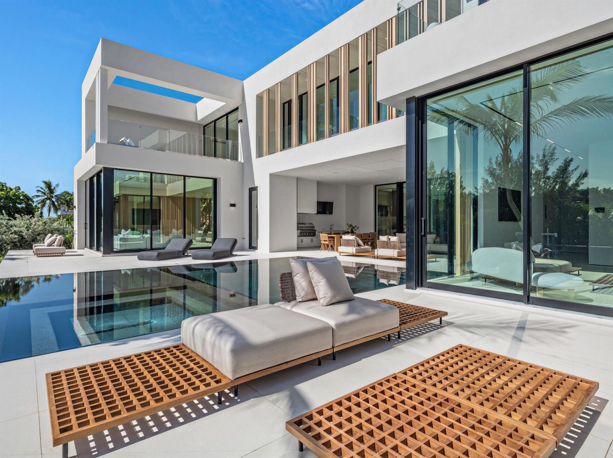 35 Spoonbill Rd Manalapan, FL 33462