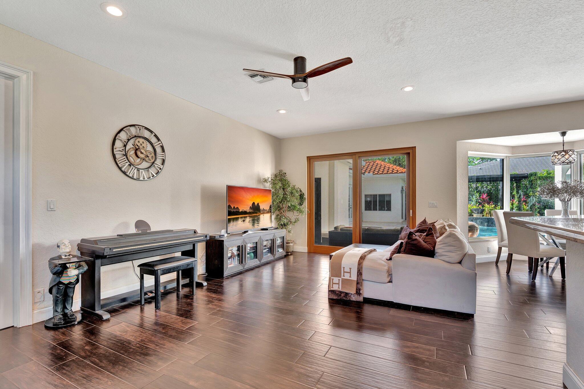 6131 NW 30th Ave Boca Raton, FL 33496